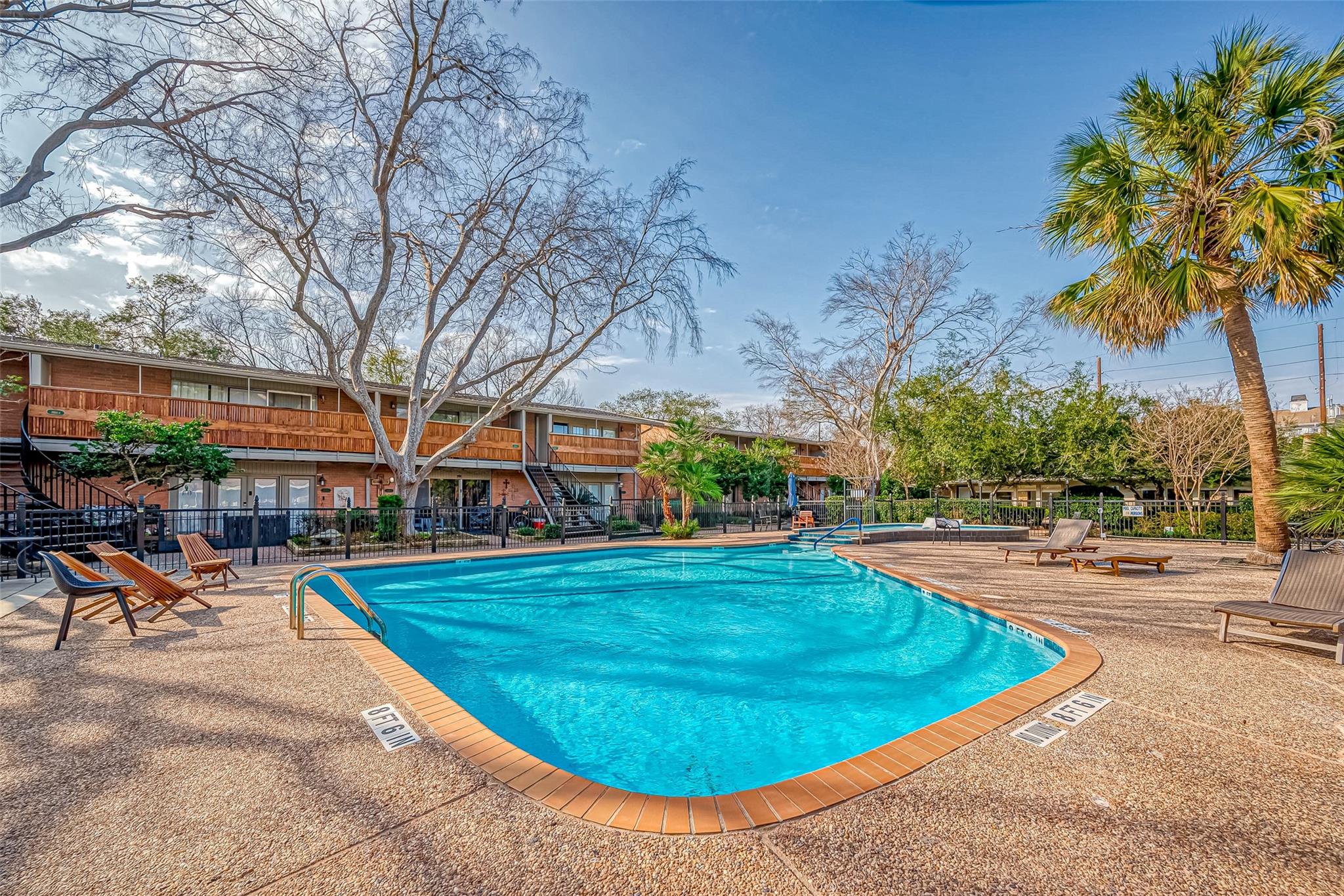 3934 W Alabama Street # 4