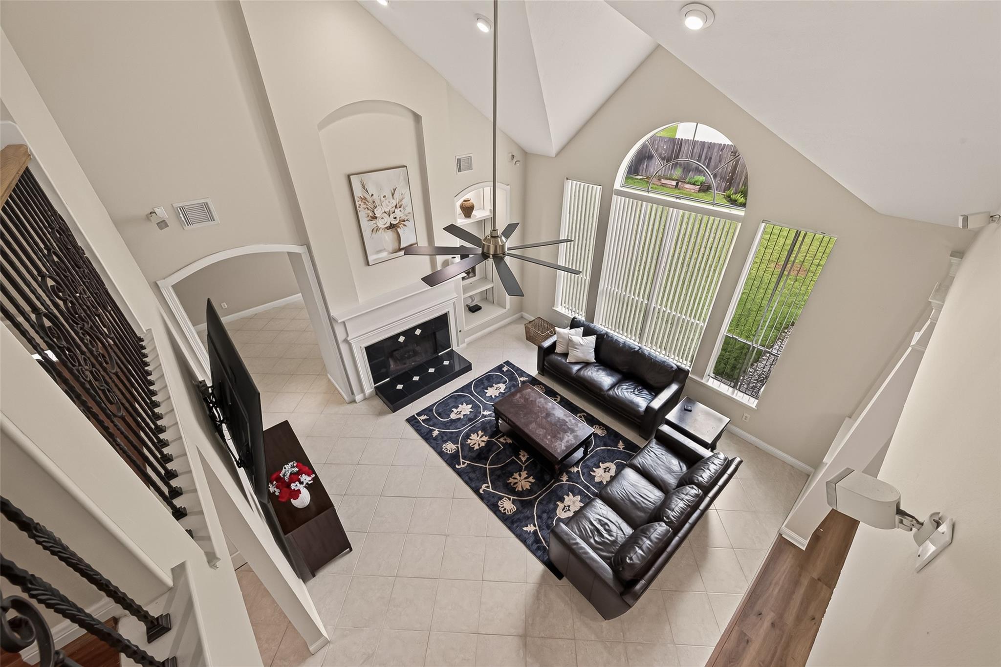 2002 Thorncrest Court