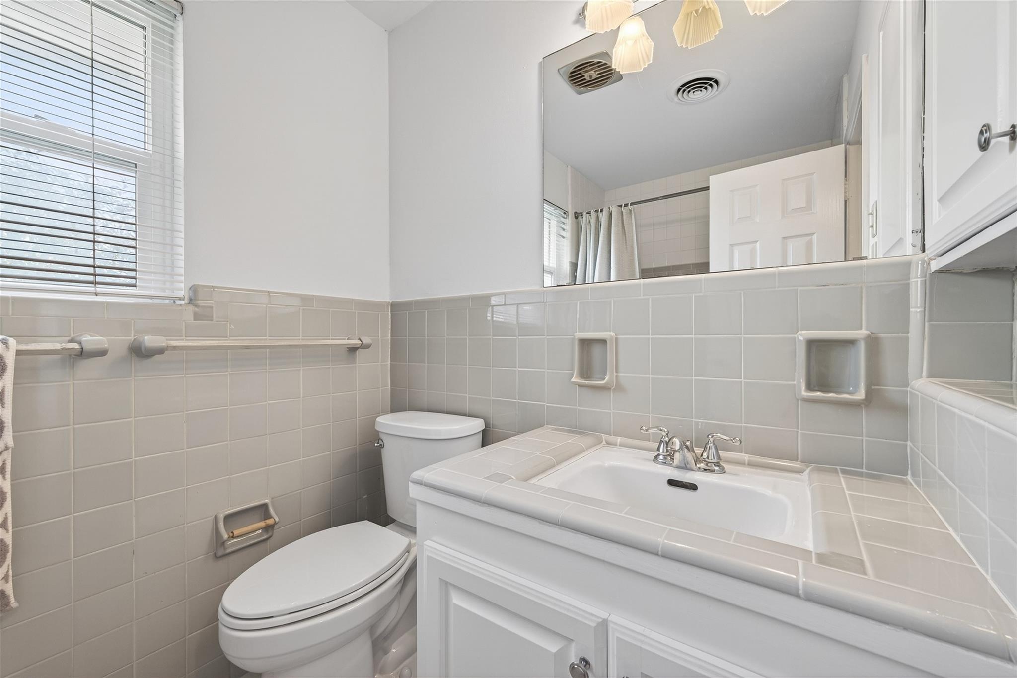 5643 Piping Rock Lane
