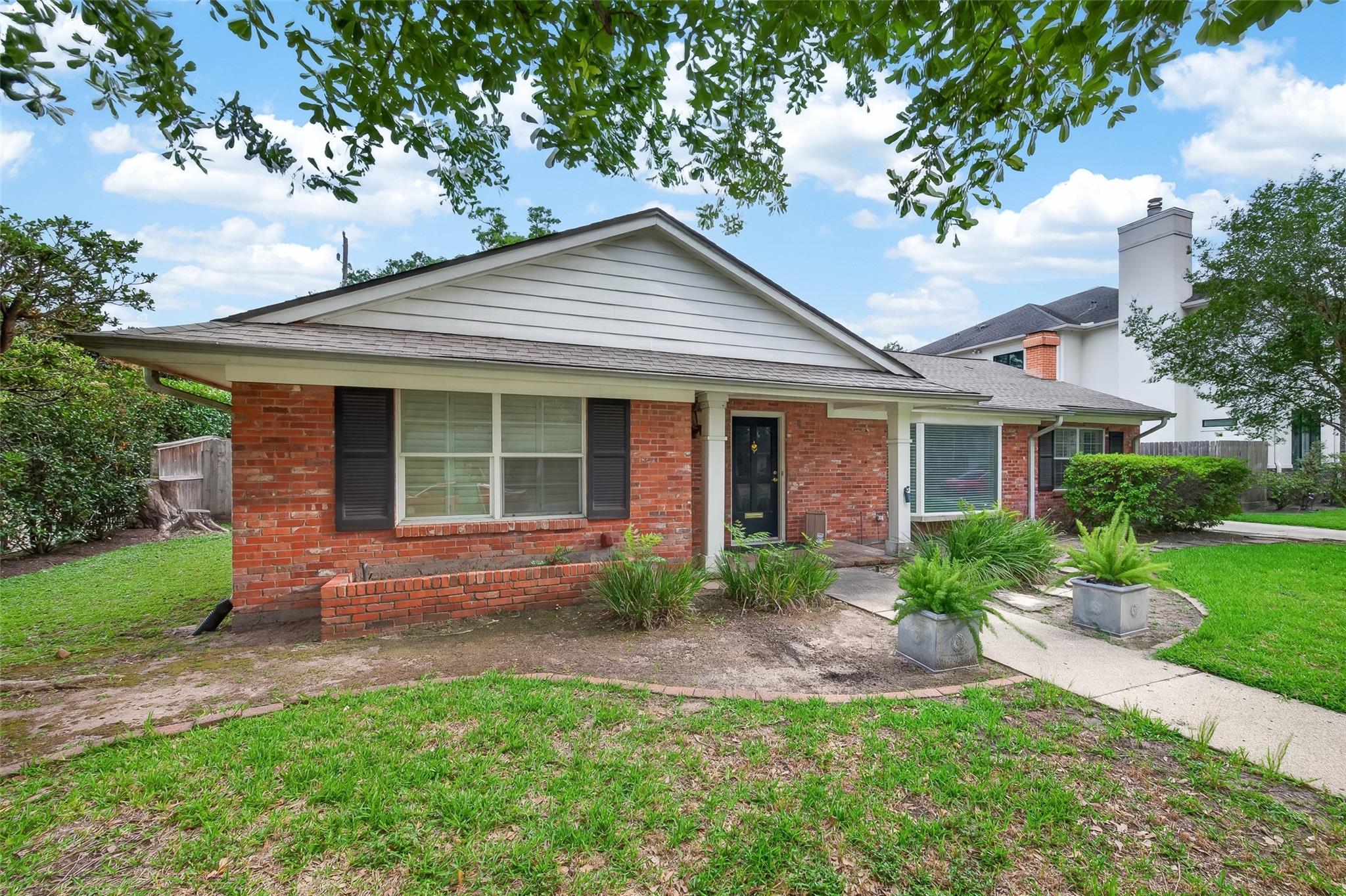5643 Piping Rock Lane