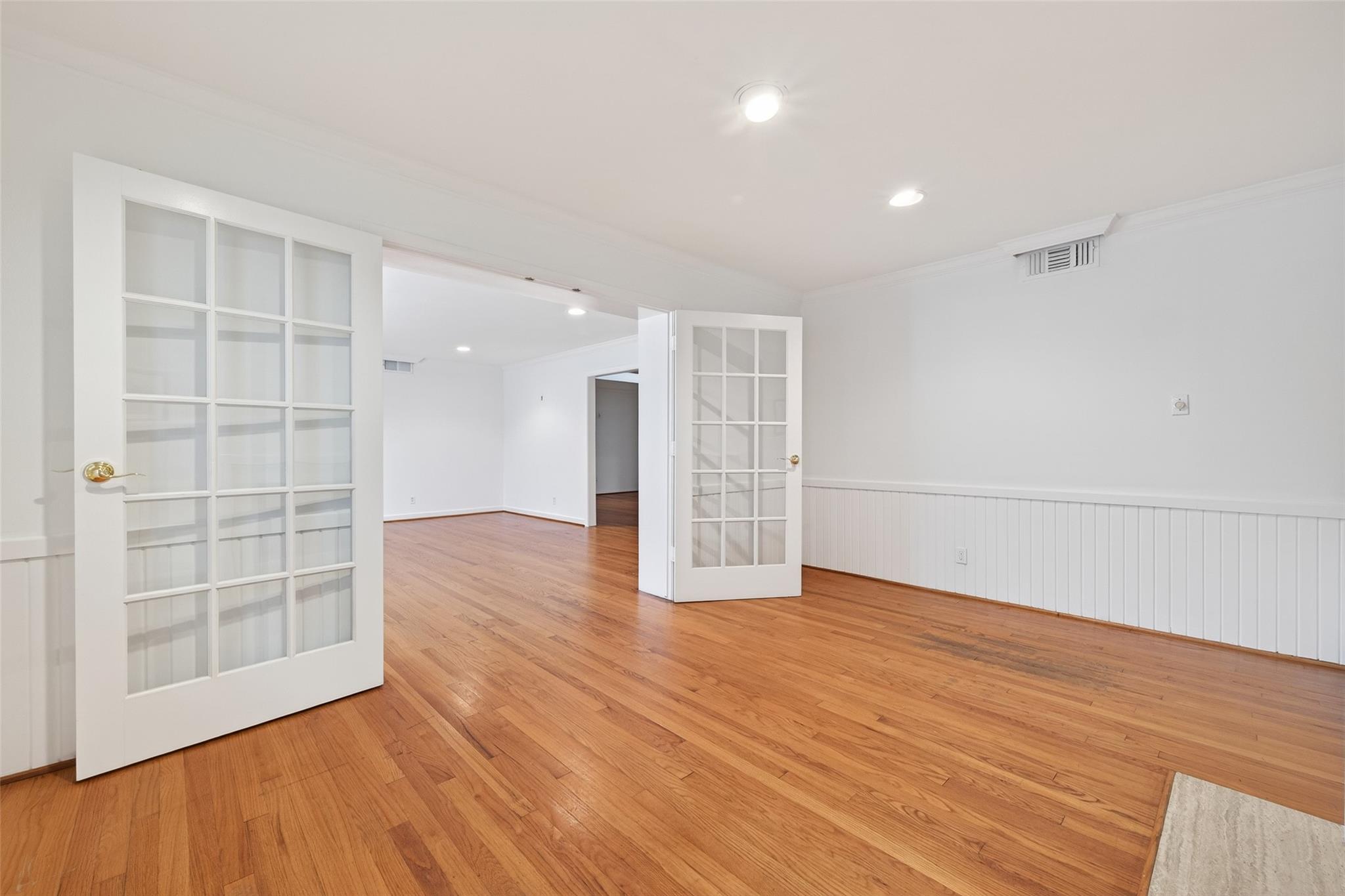 5643 Piping Rock Lane