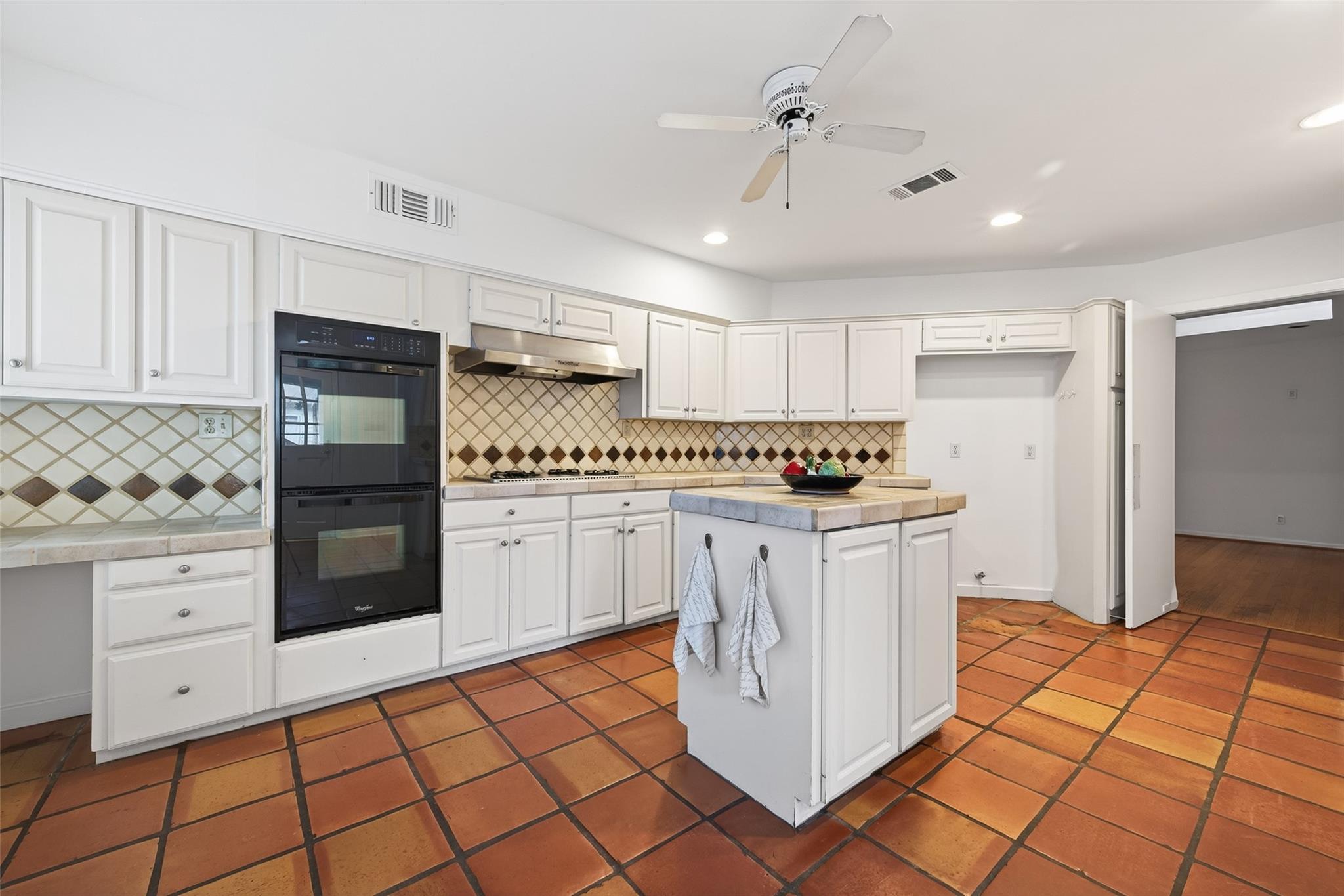 5643 Piping Rock Lane