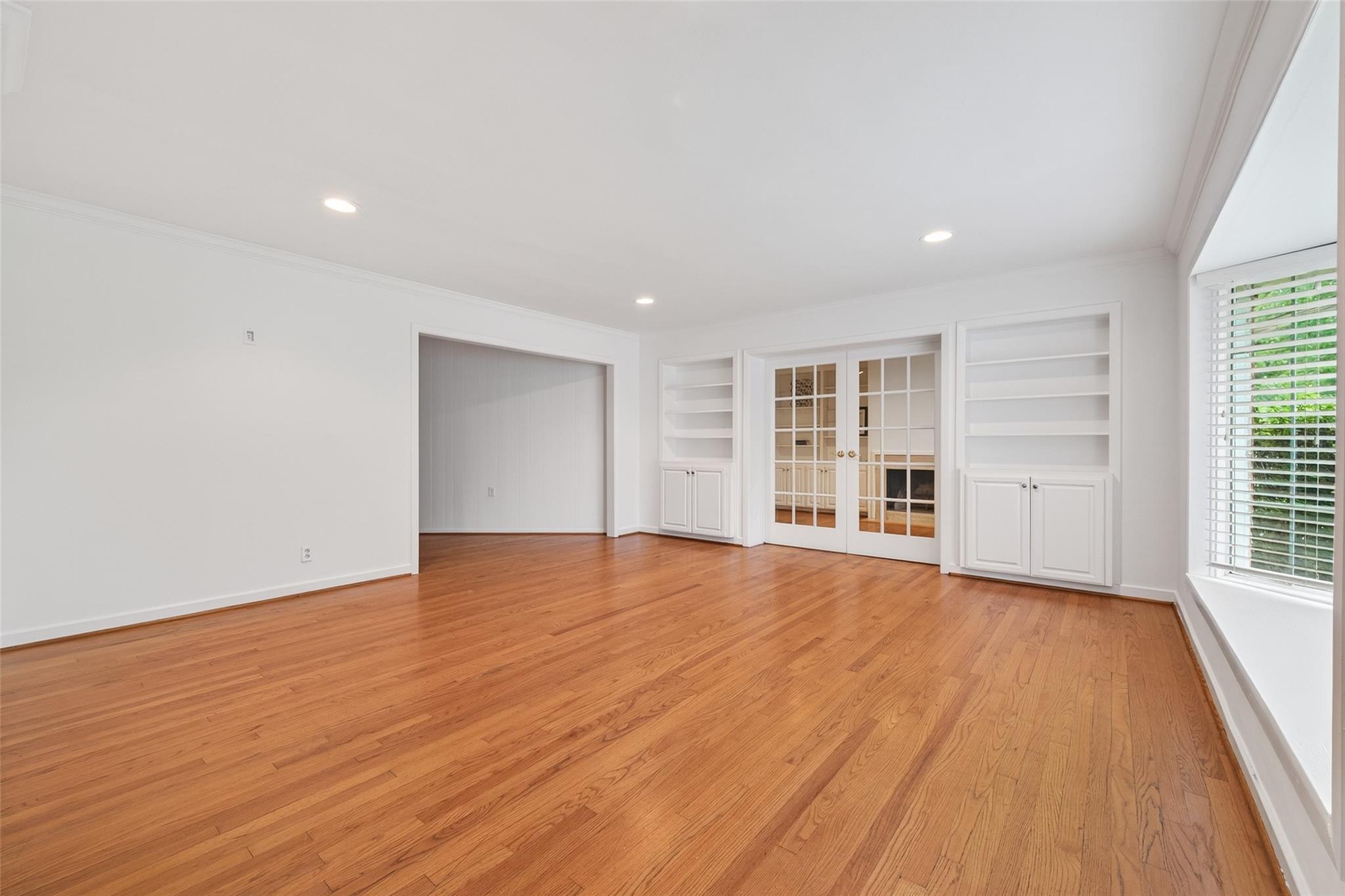 5643 Piping Rock Lane