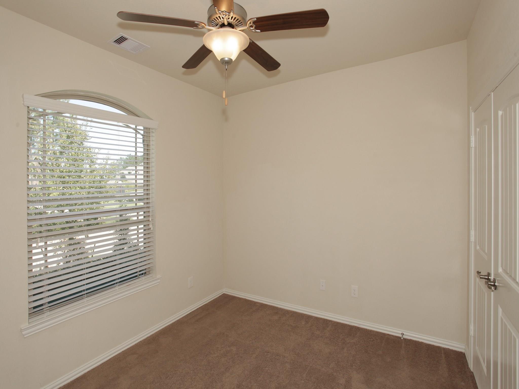 15 Sawbridge Circle