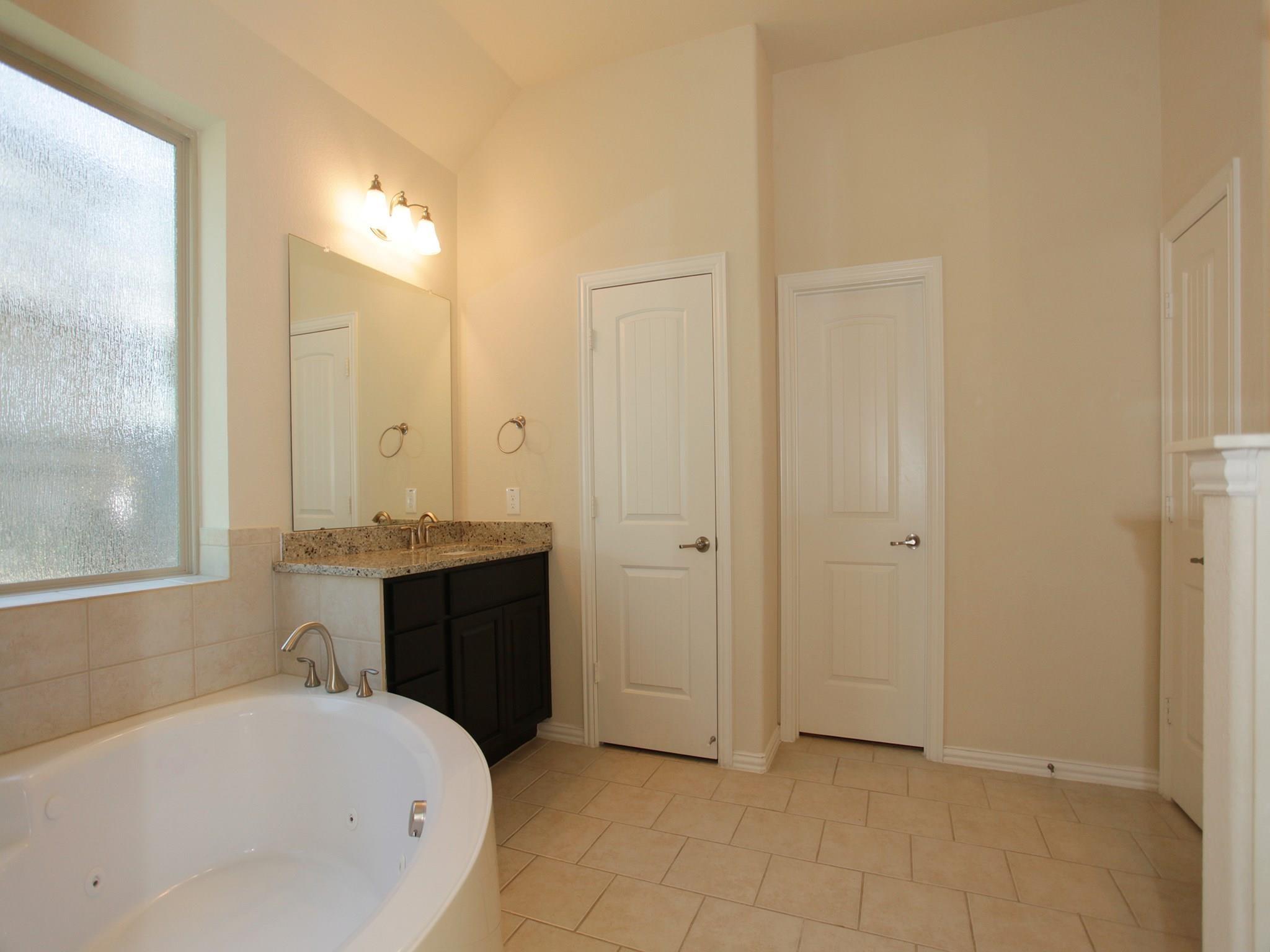 15 Sawbridge Circle
