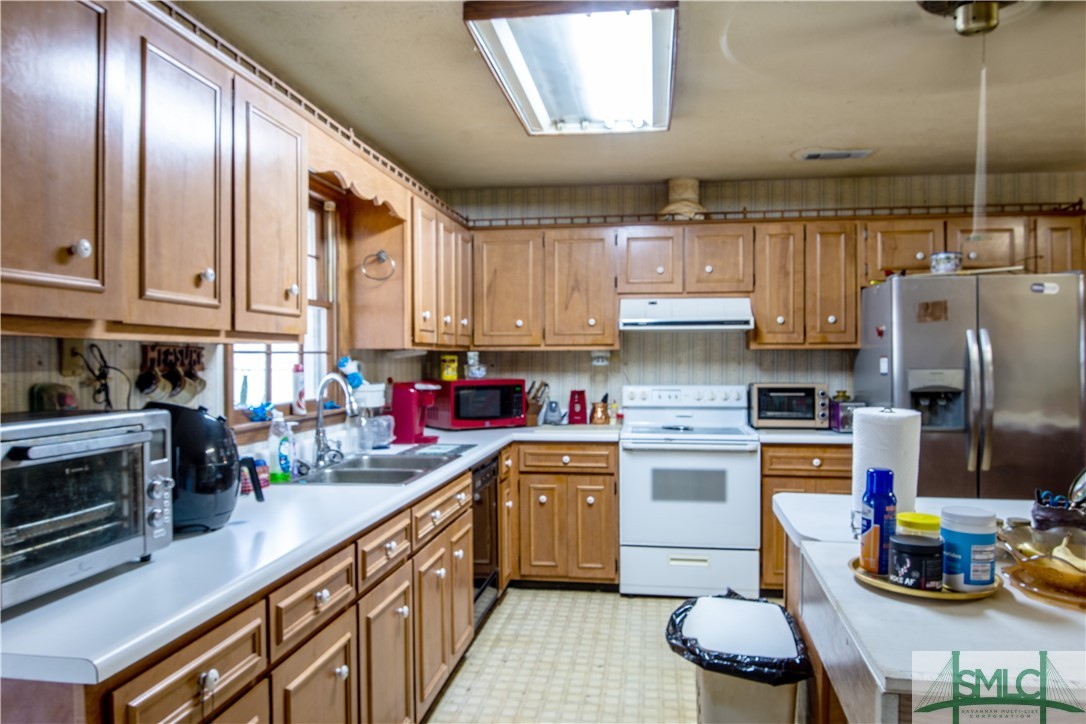 3896 Maria Sorrell Road