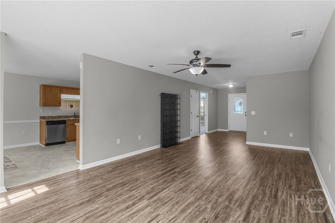 116 Gloucester Drive