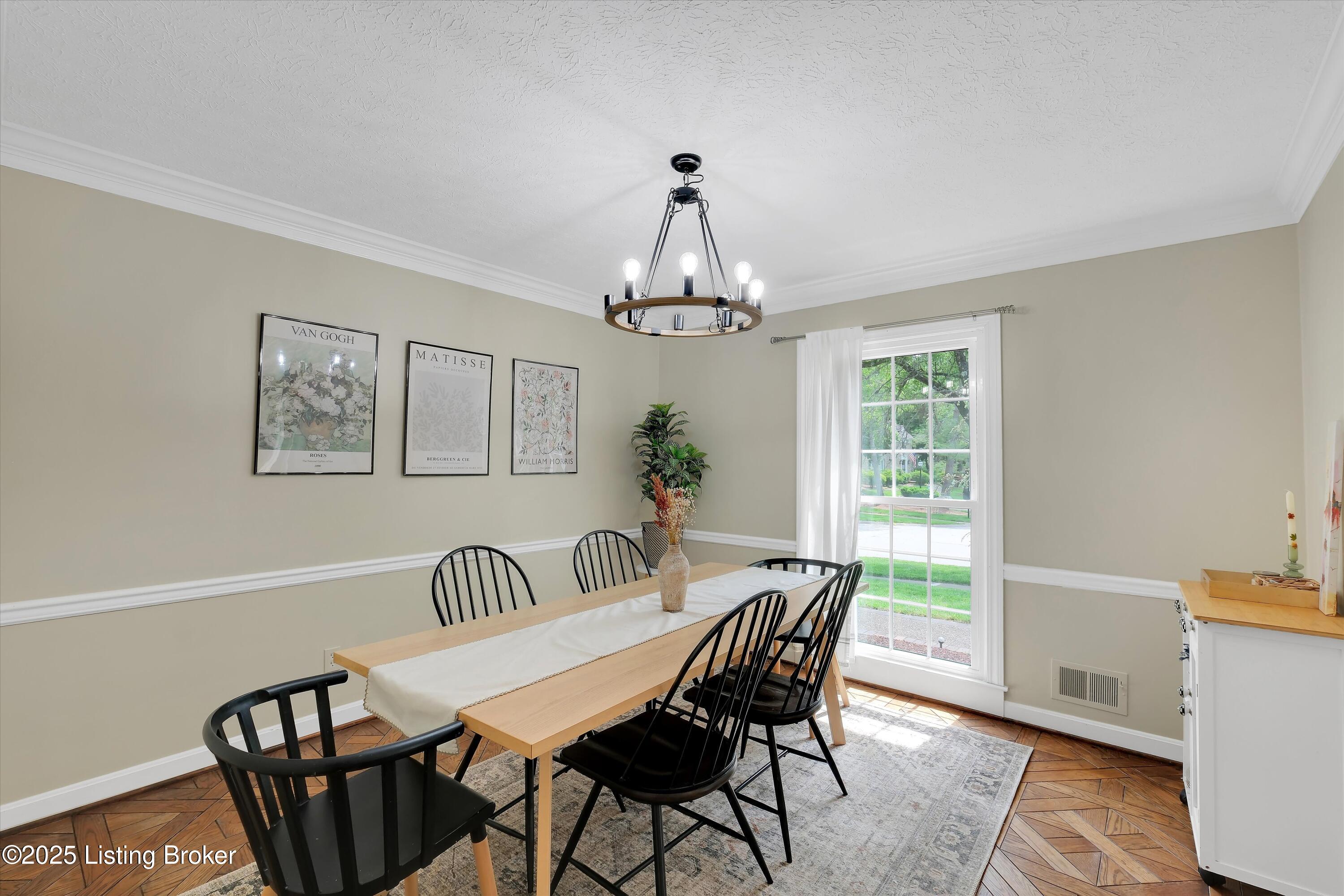 5601 Timber Ridge Dr