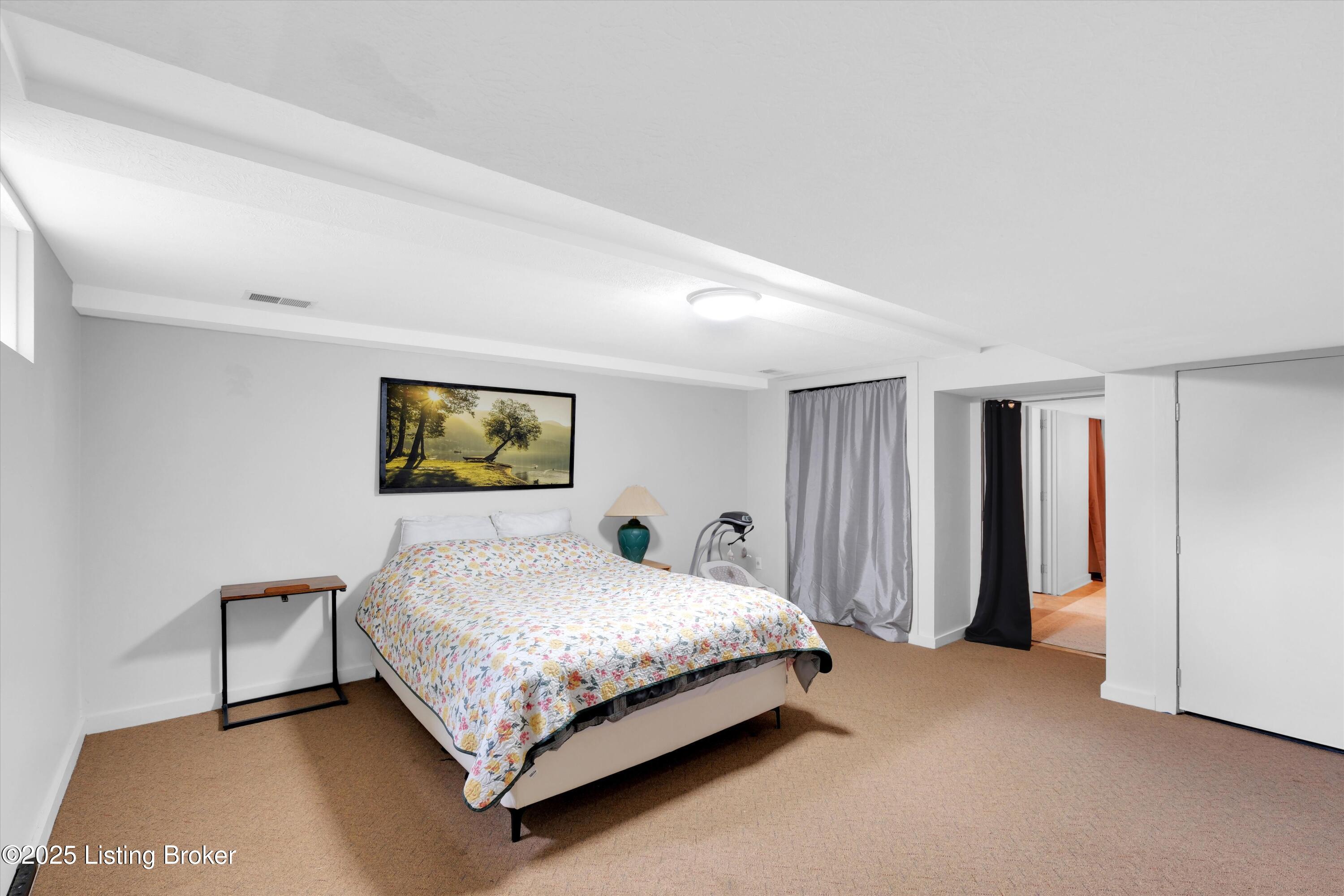 5601 Timber Ridge Dr