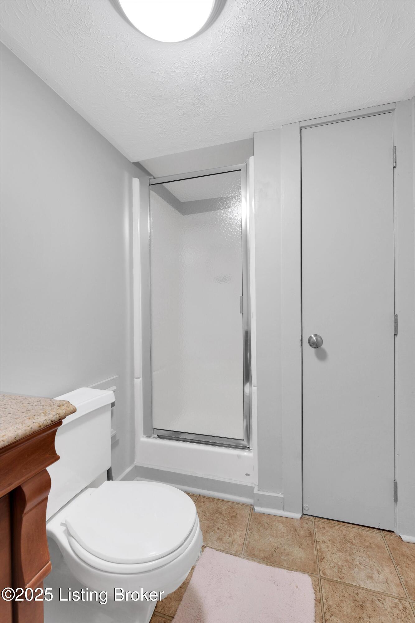 5601 Timber Ridge Dr