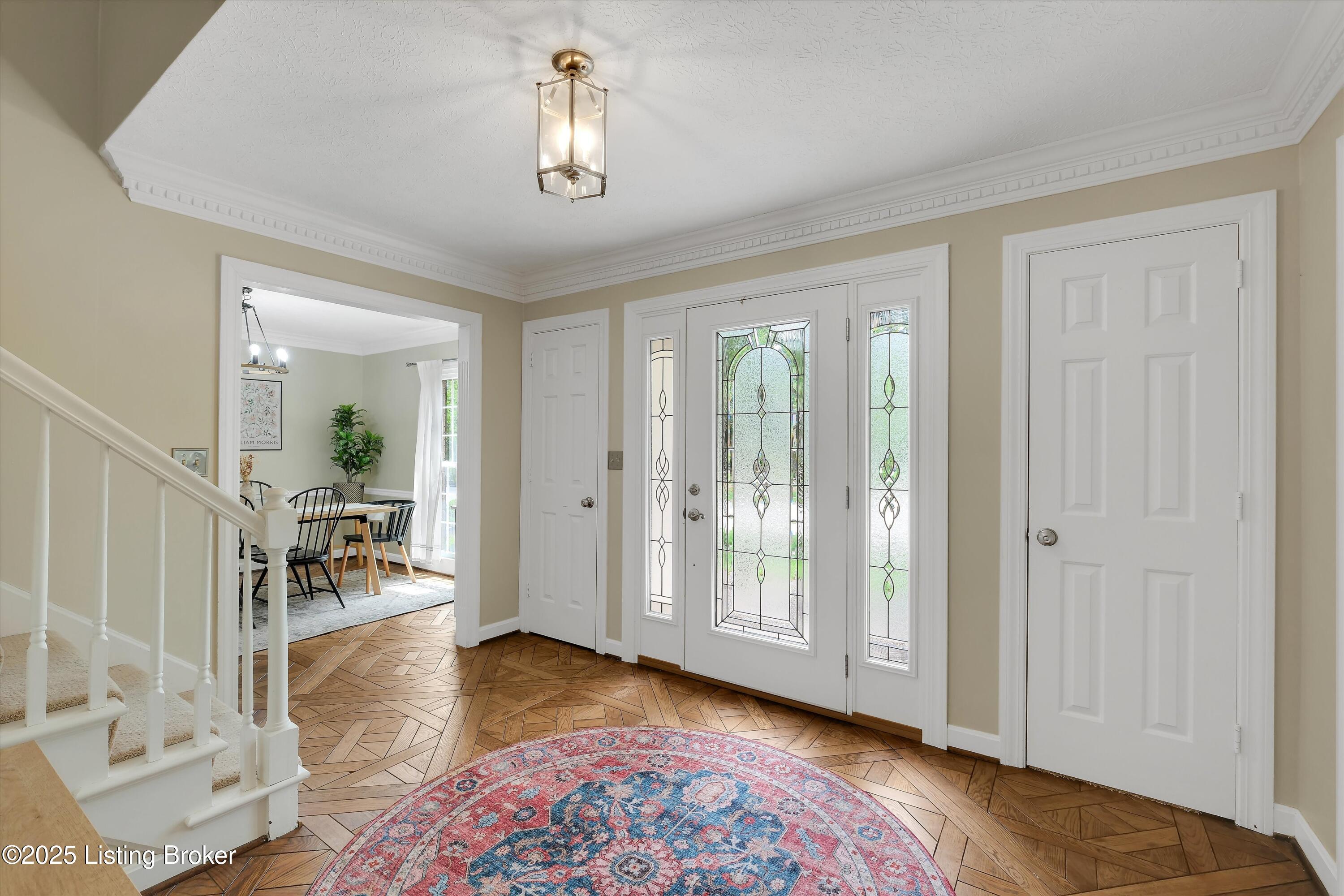 5601 Timber Ridge Dr