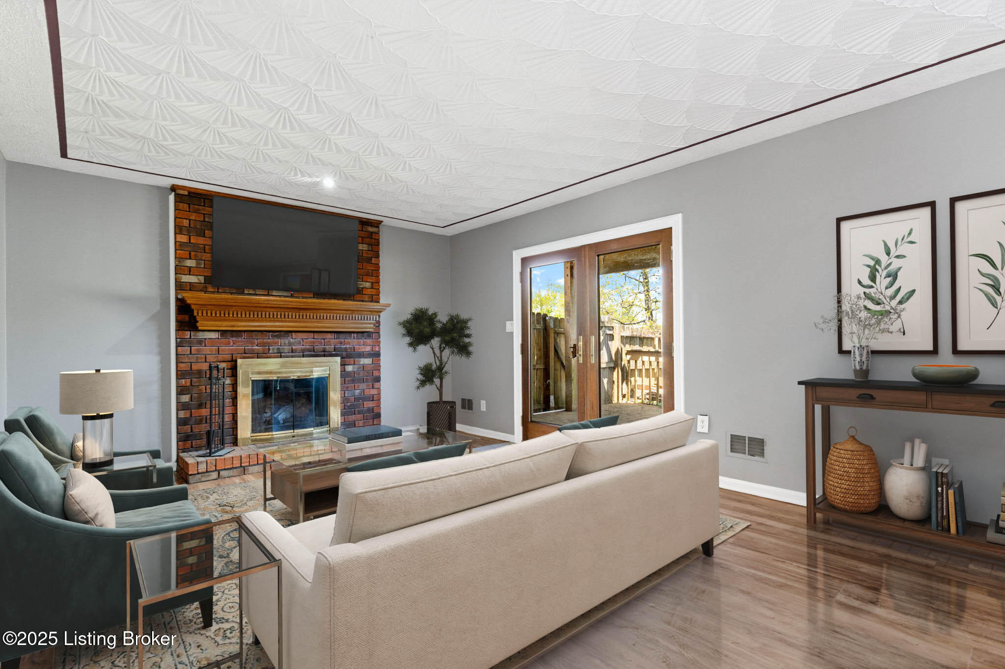 10207 El Coco Ct