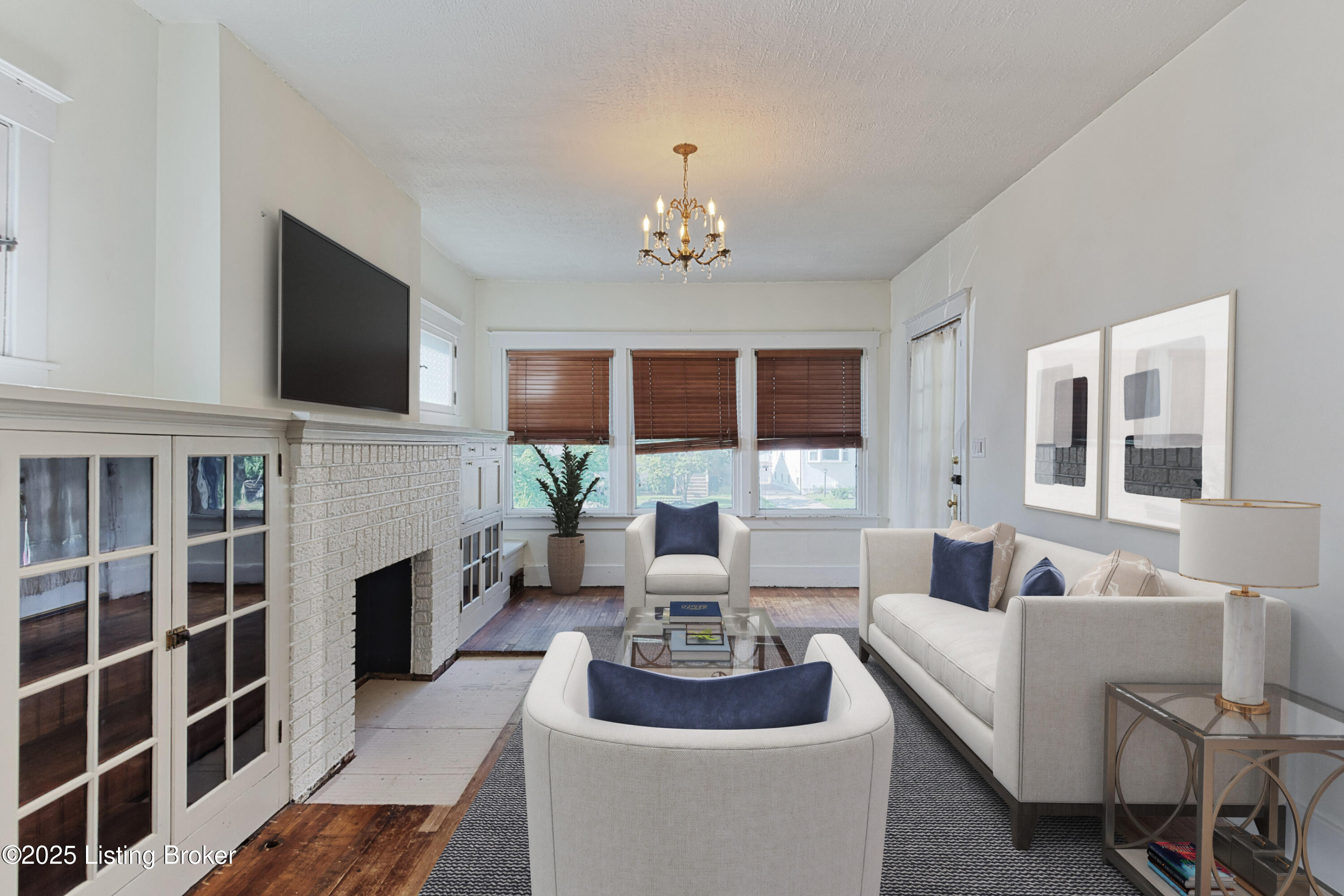 809 Bluegrass Ave