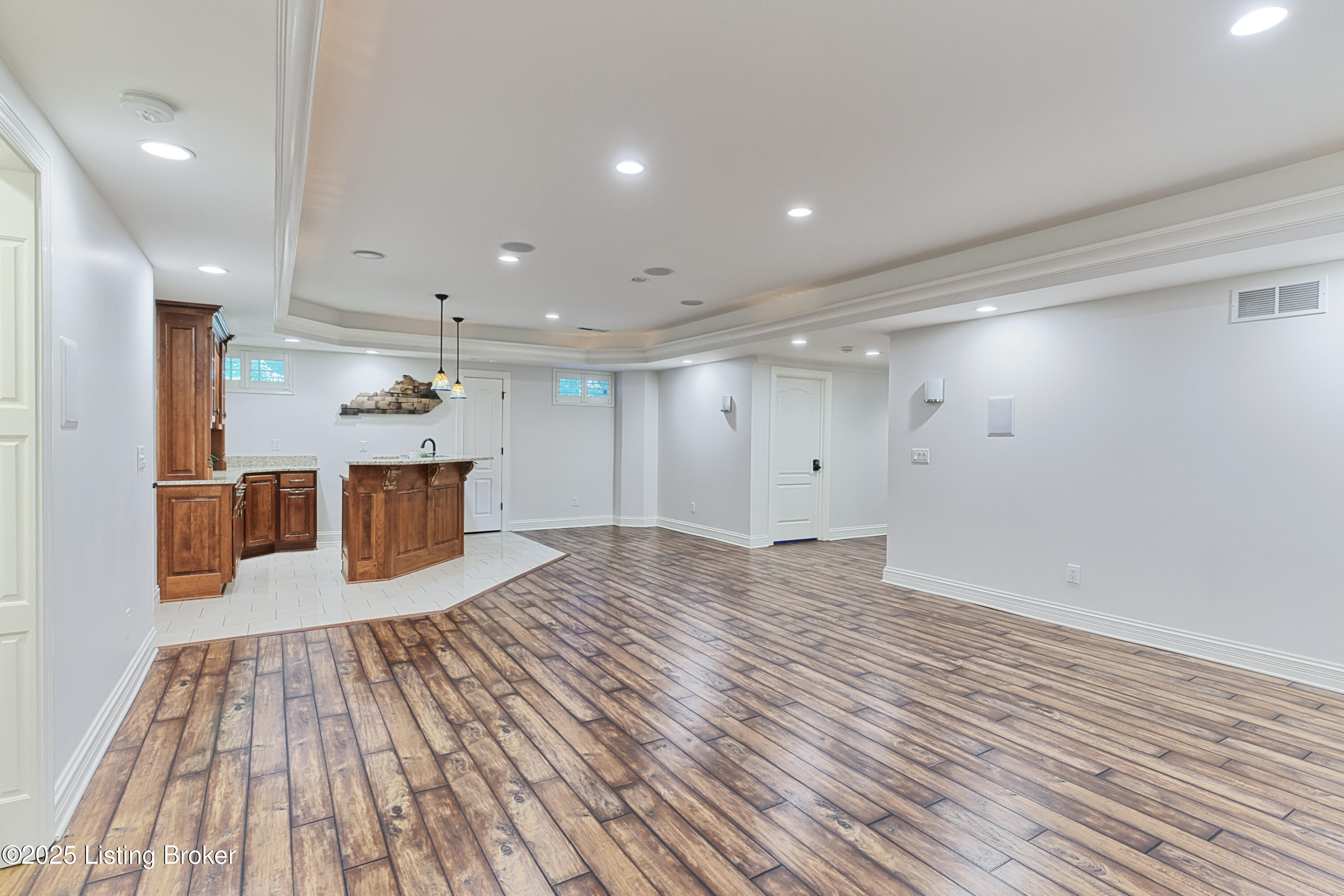 13909 River Glen Ln