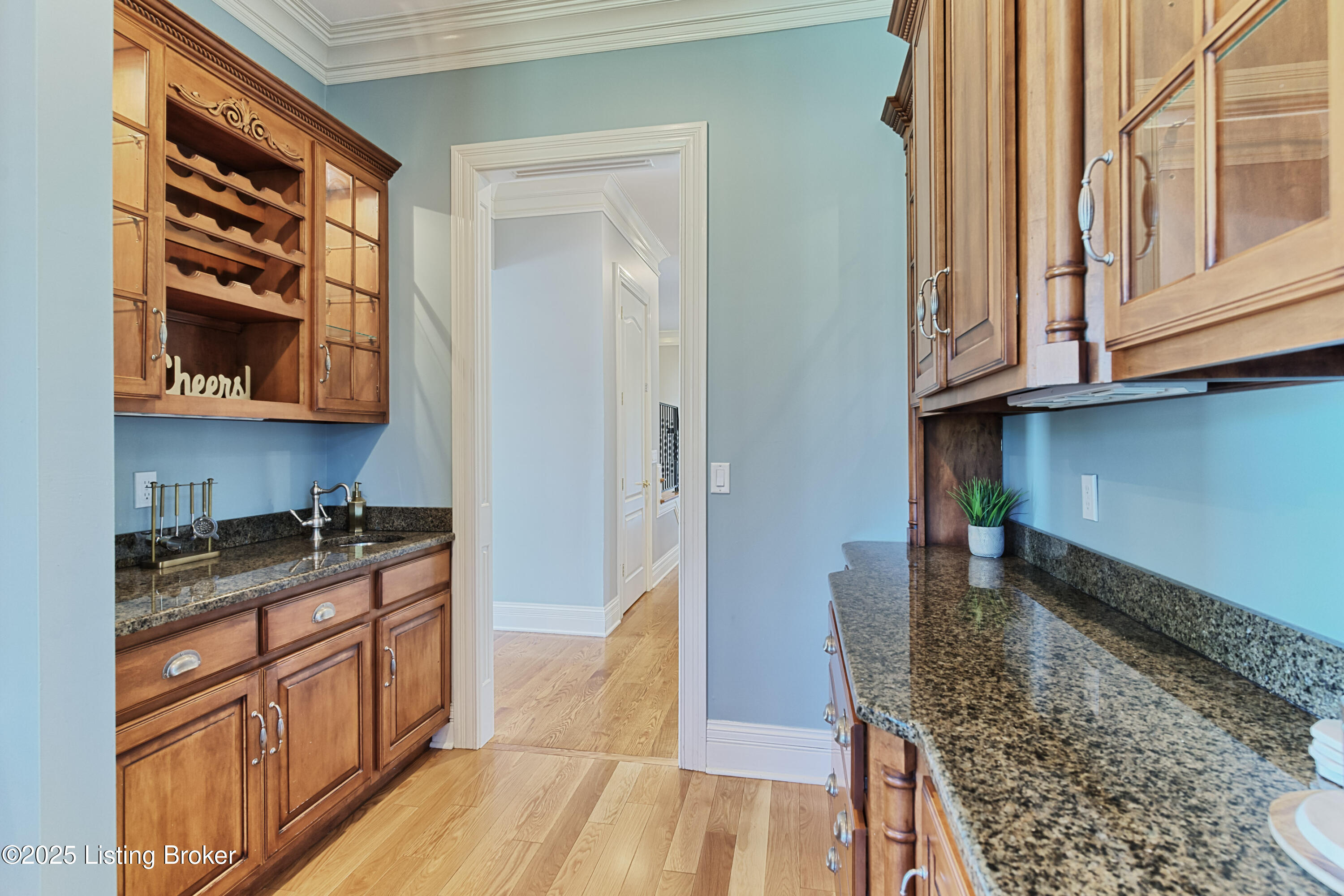 13909 River Glen Ln