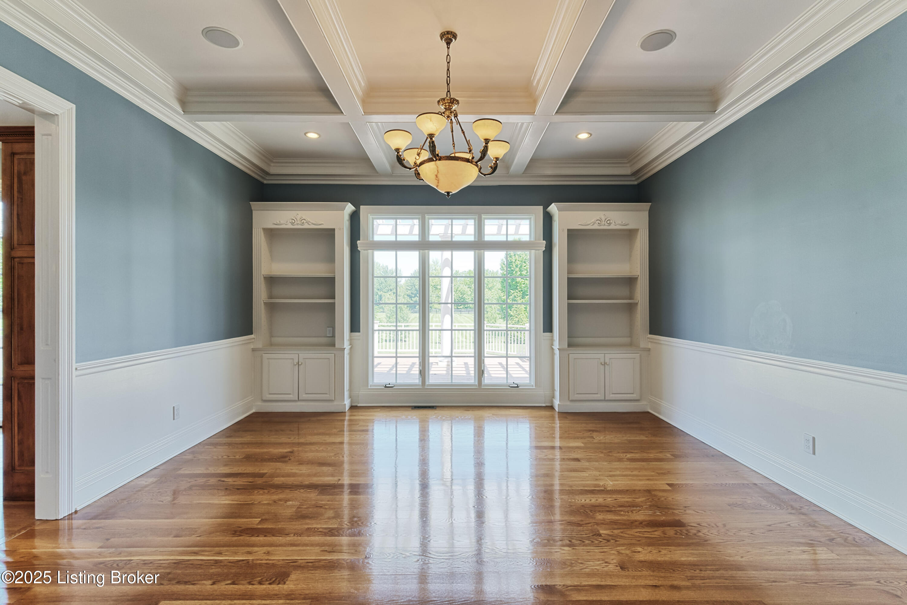 13909 River Glen Ln