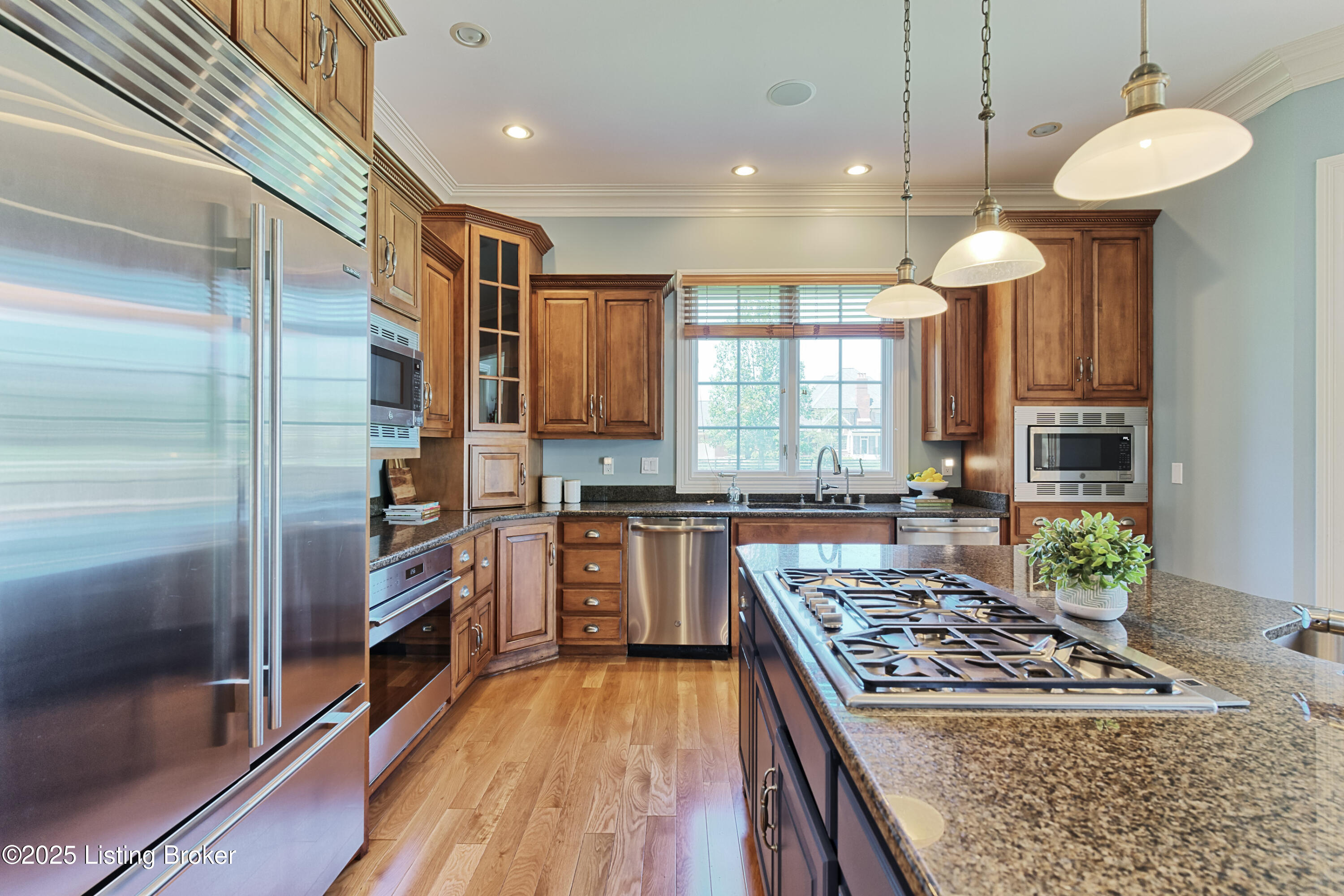 13909 River Glen Ln