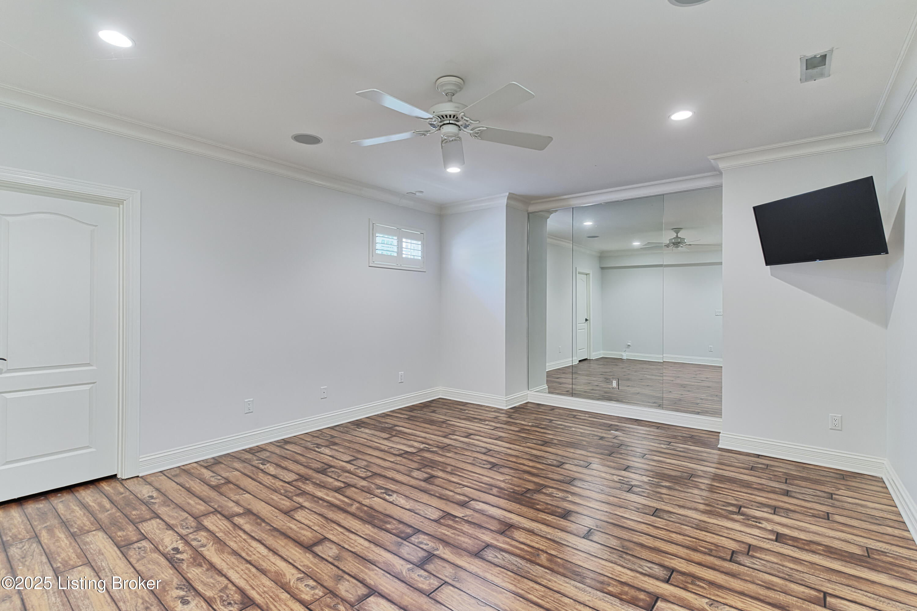 13909 River Glen Ln