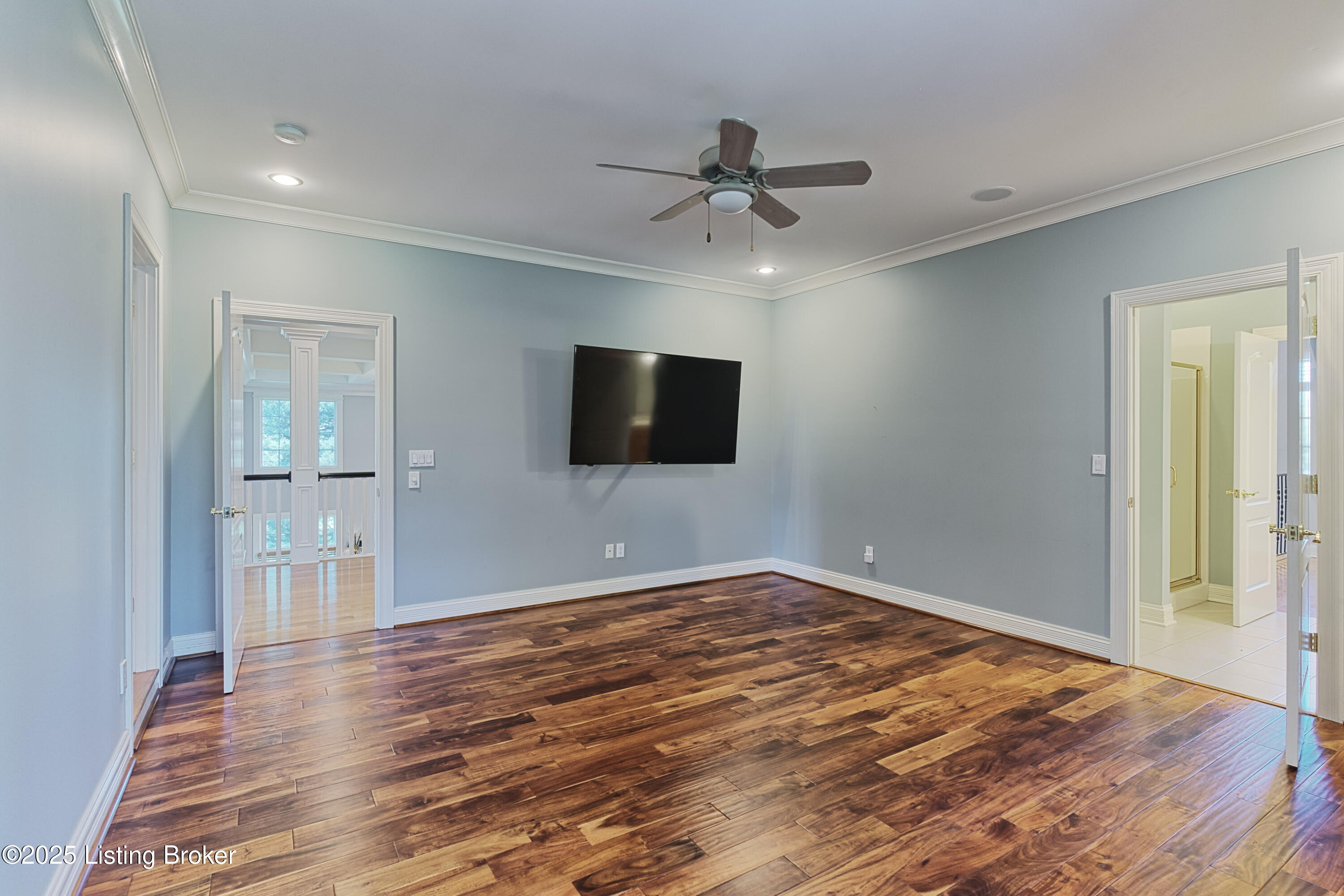 13909 River Glen Ln