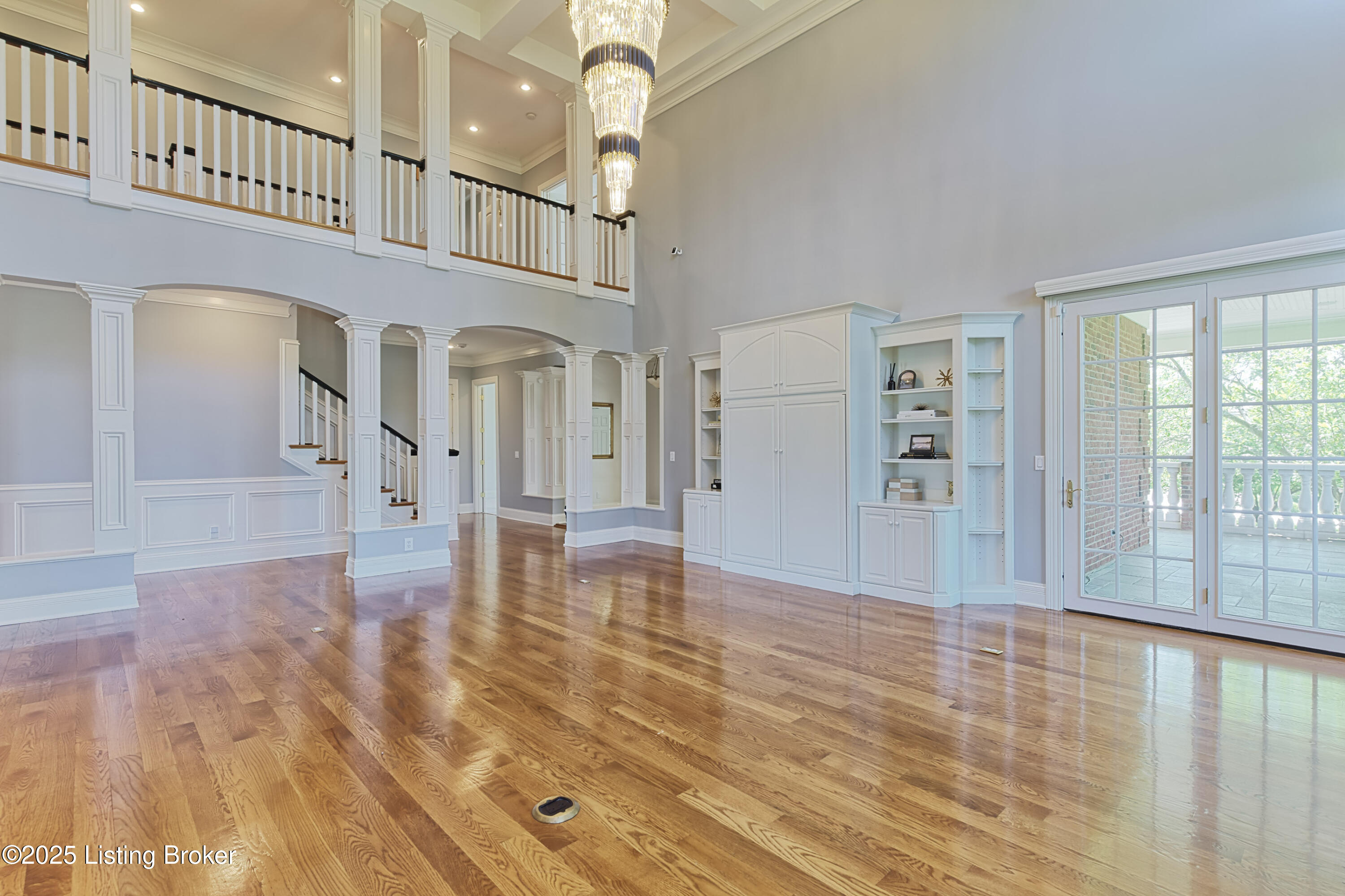 13909 River Glen Ln