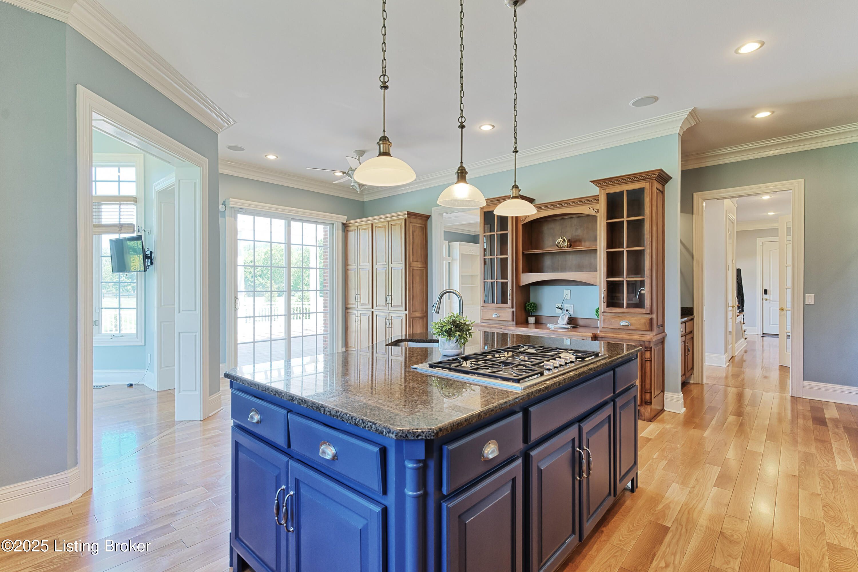 13909 River Glen Ln