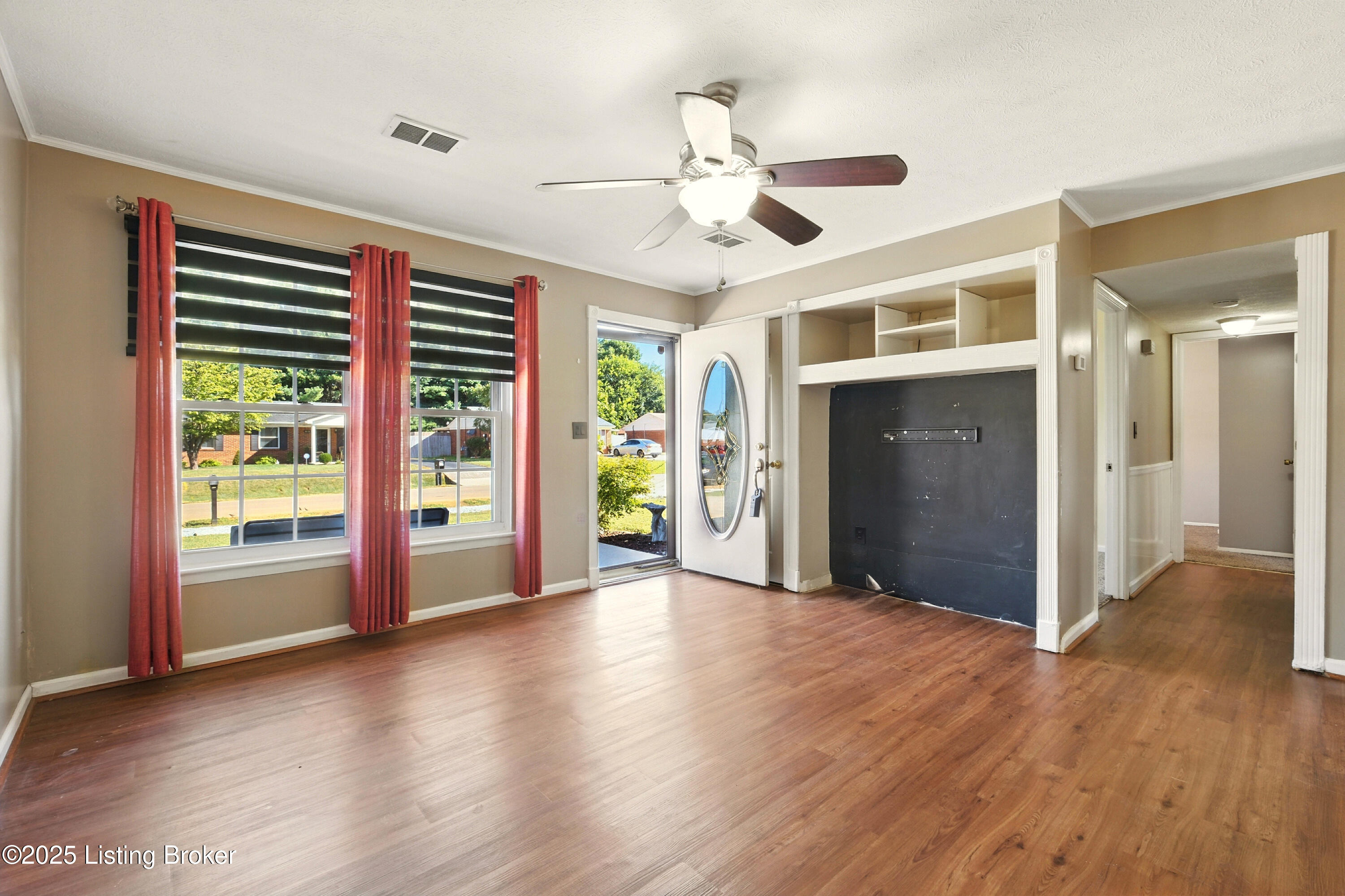 325 E Blue Jay Rd