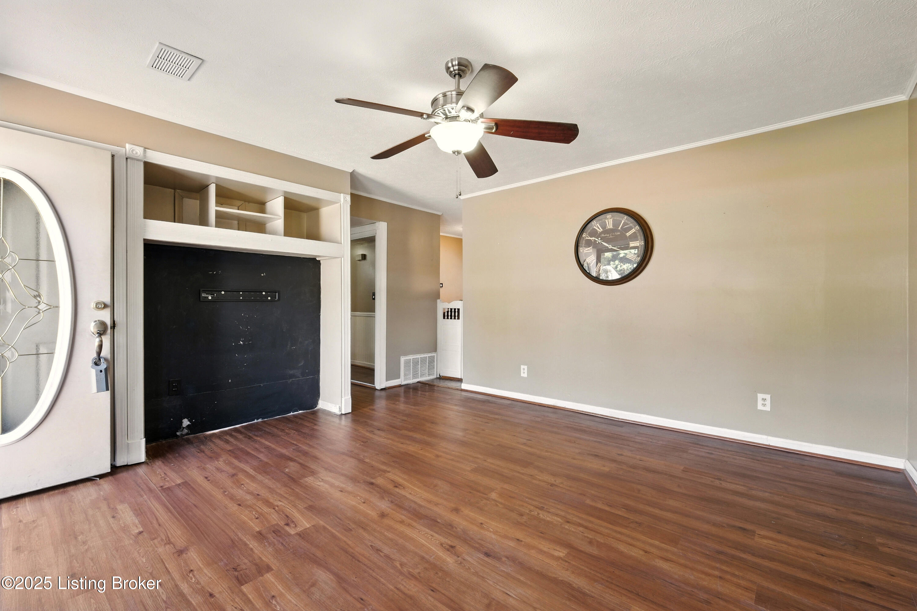 325 E Blue Jay Rd