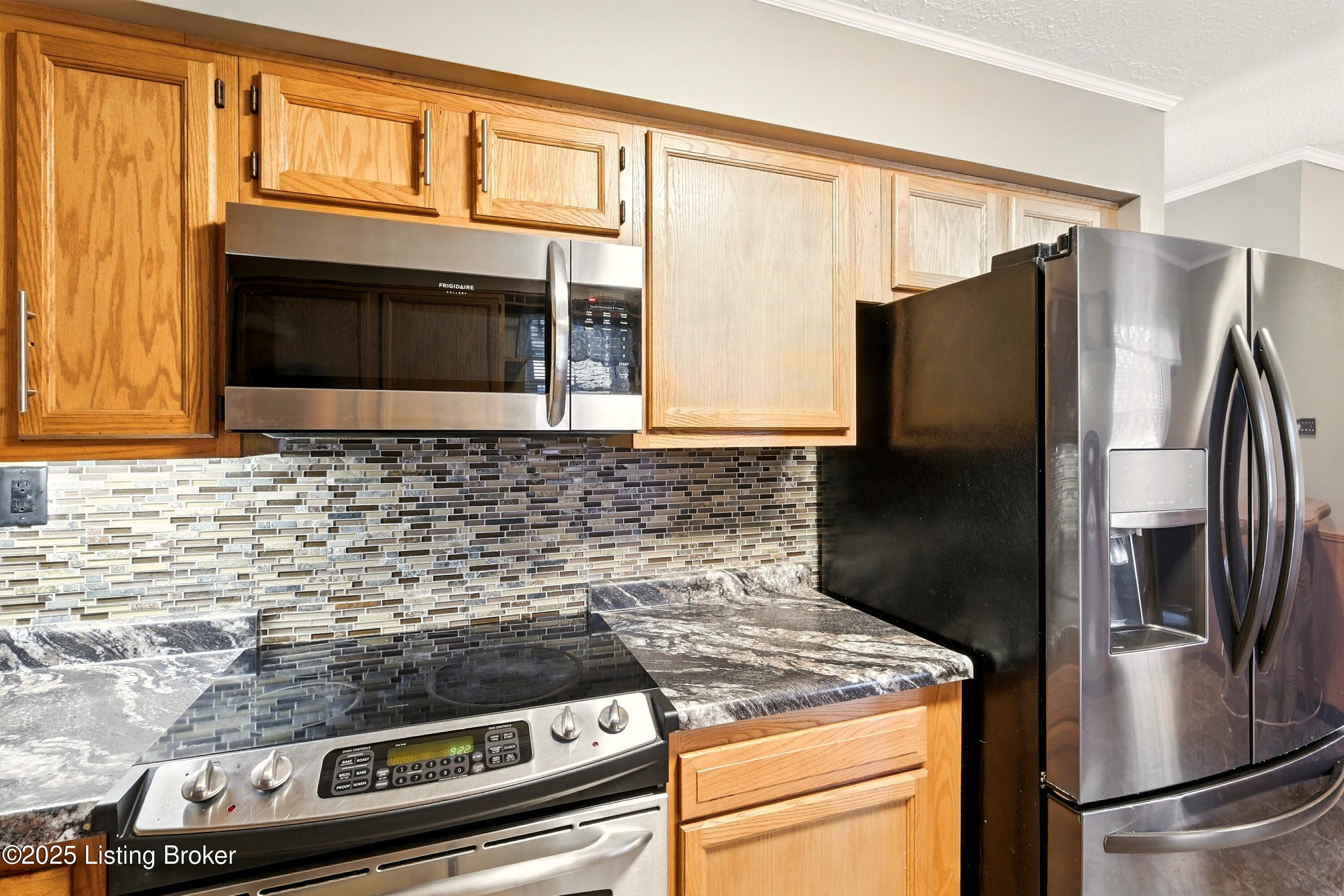 325 E Blue Jay Rd