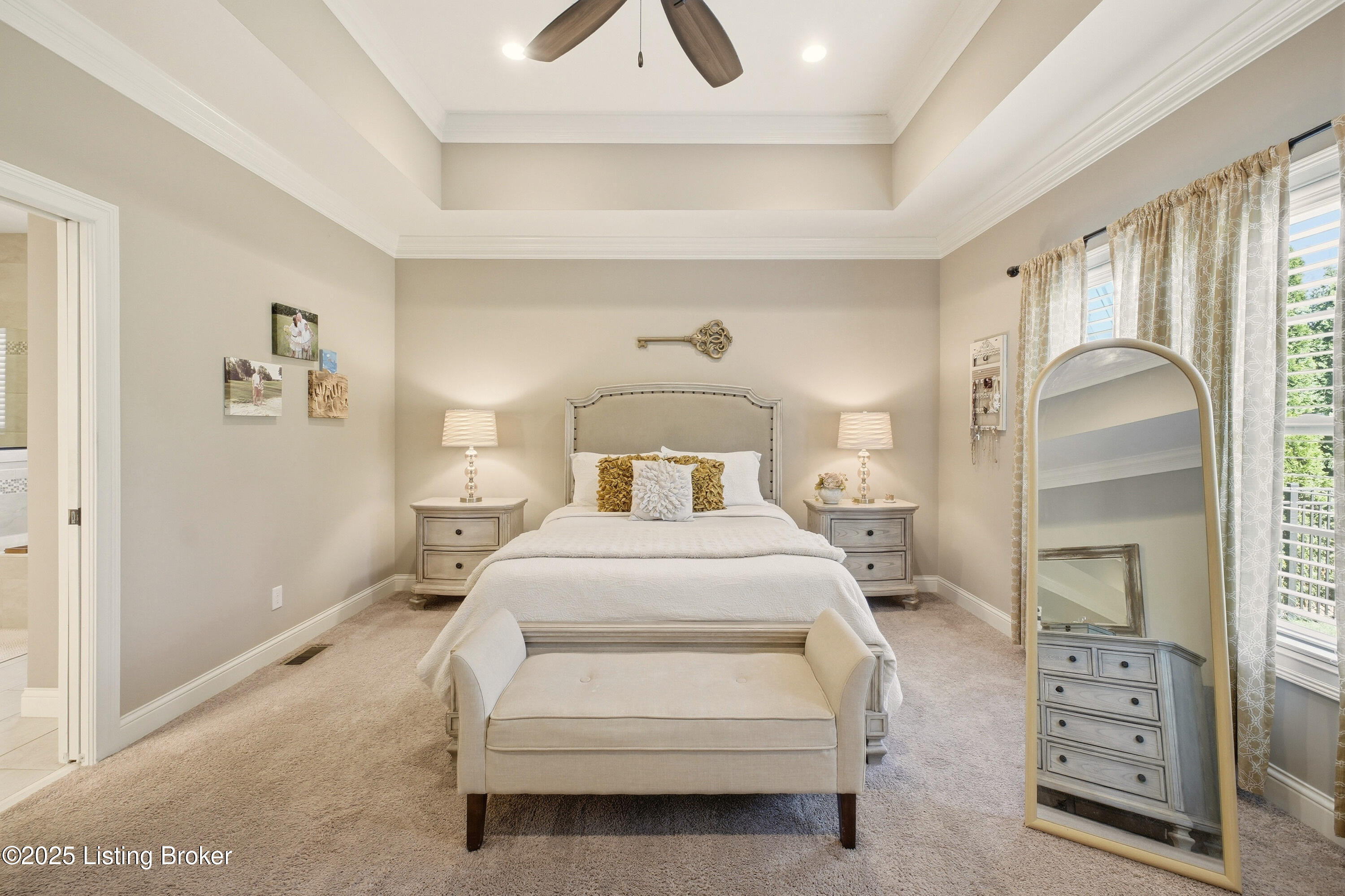 5211 Rock Ridge Dr, Louisville