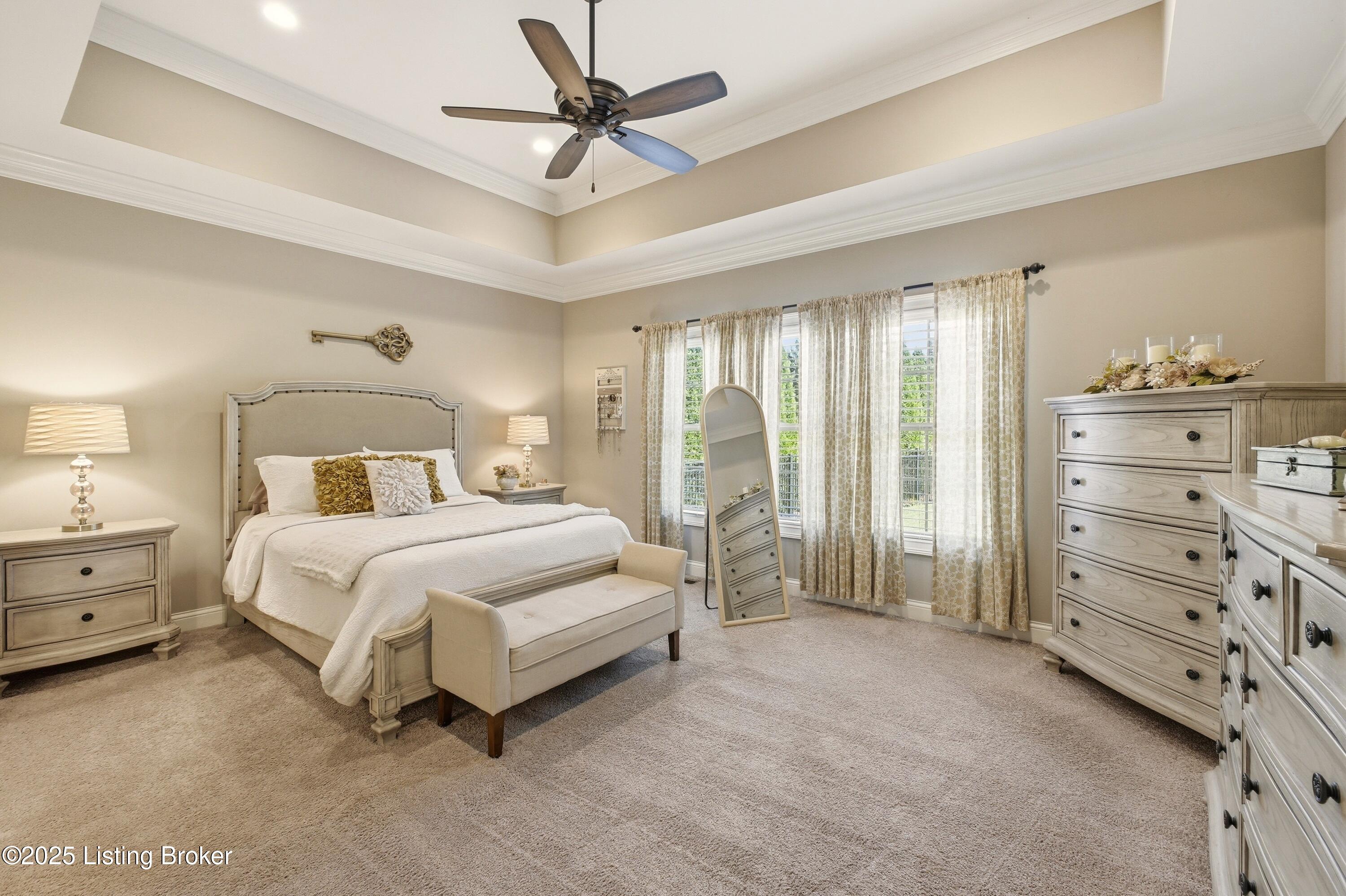 5211 Rock Ridge Dr, Louisville