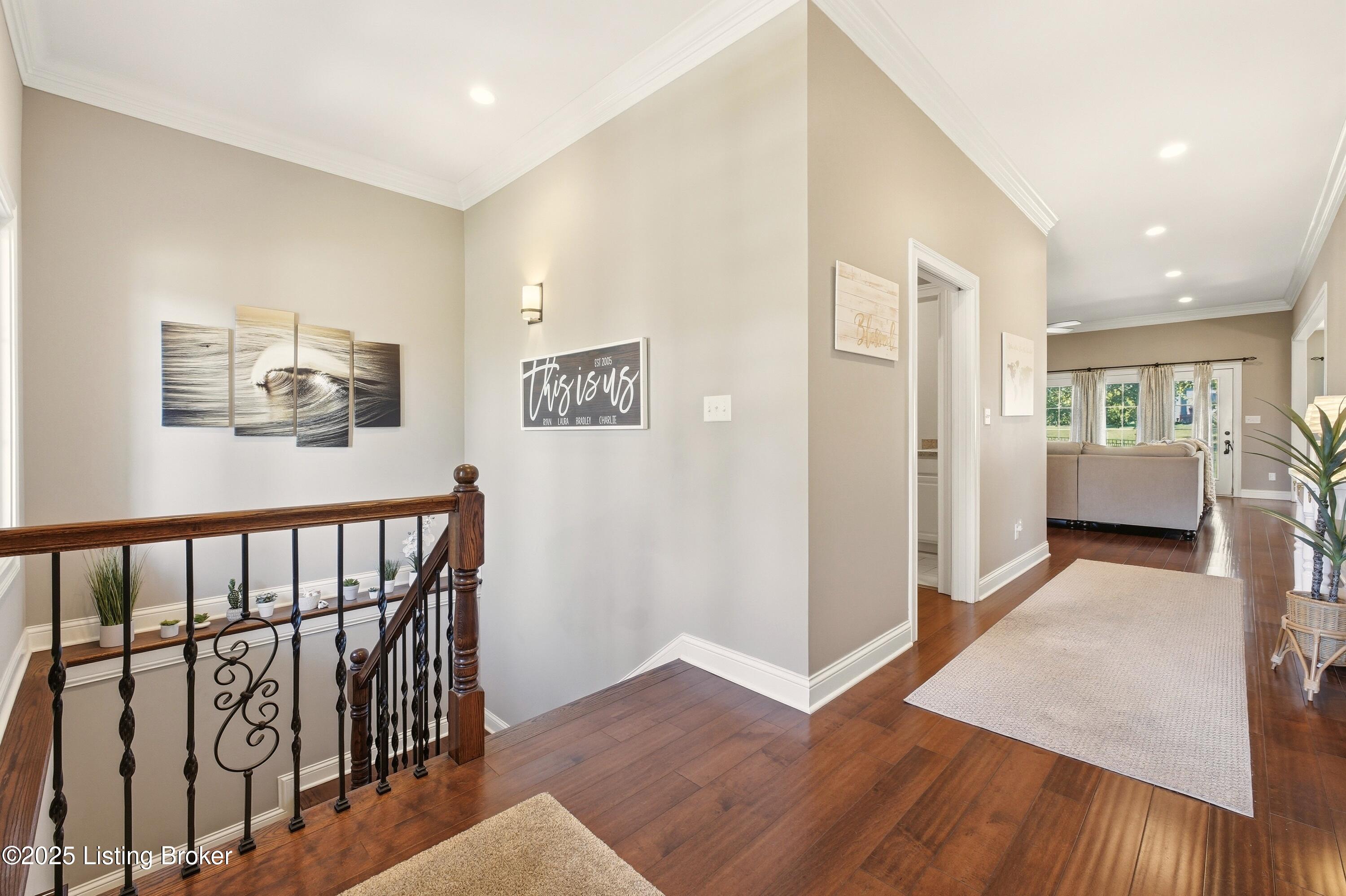 5211 Rock Ridge Dr, Louisville