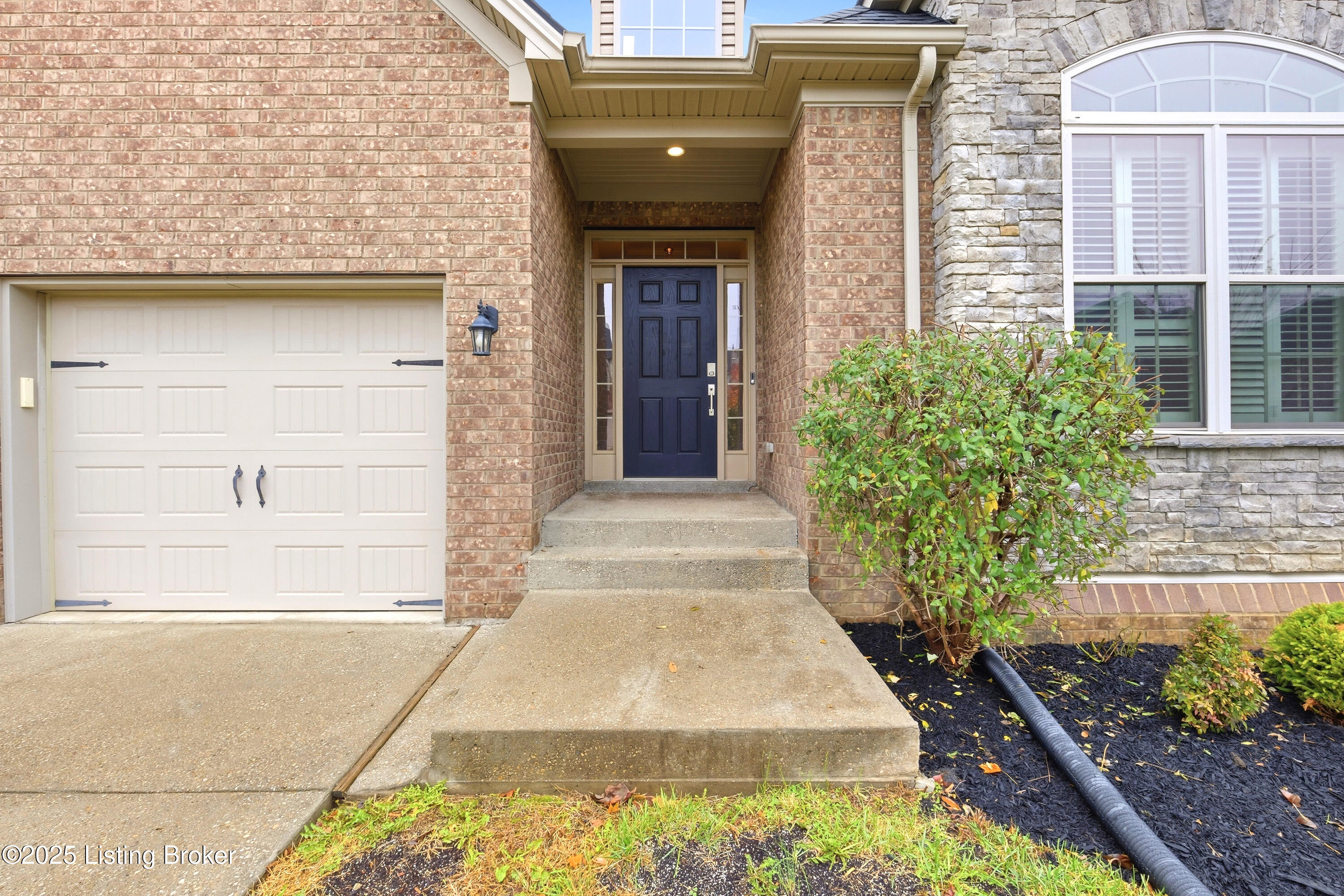 6922 Franklin Farmer Way