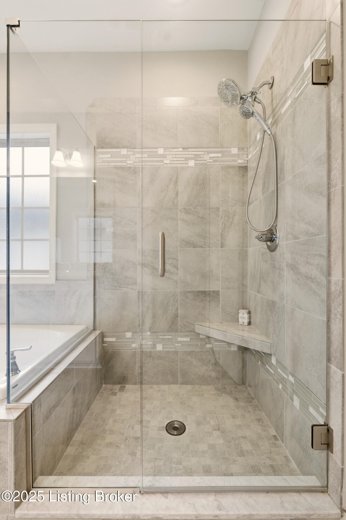 6922 Franklin Farmer Way