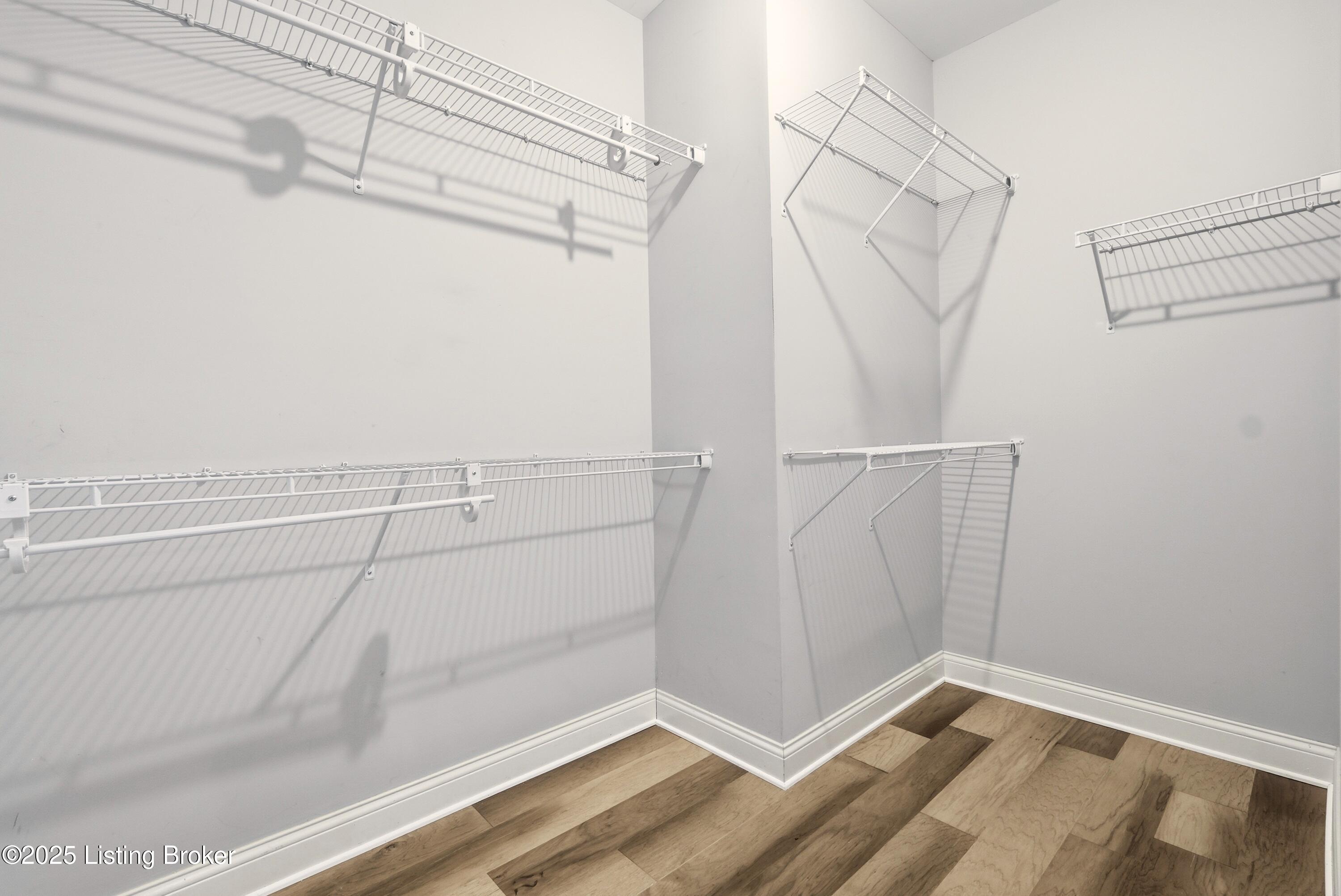 6922 Franklin Farmer Way