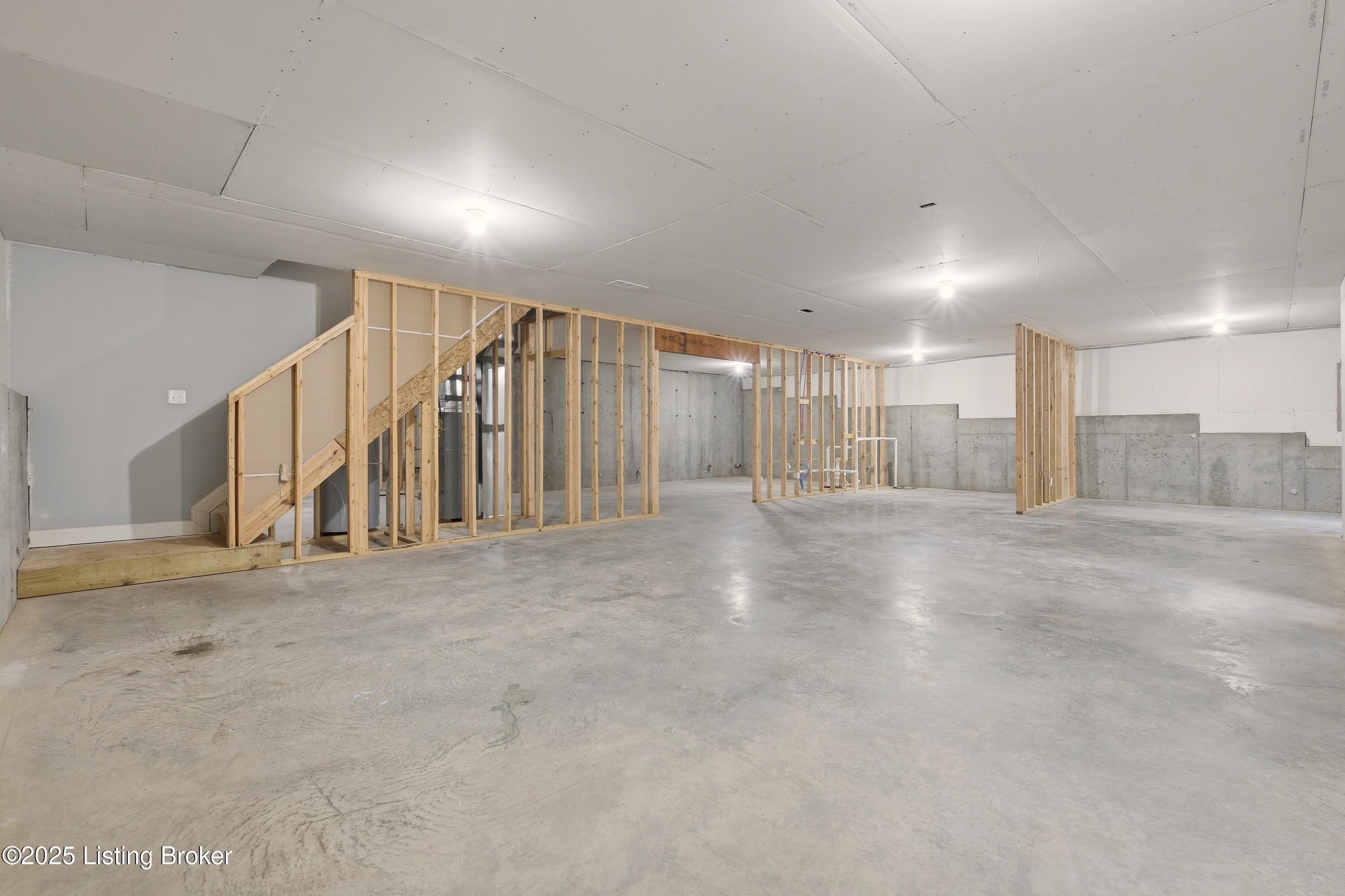 6922 Franklin Farmer Way