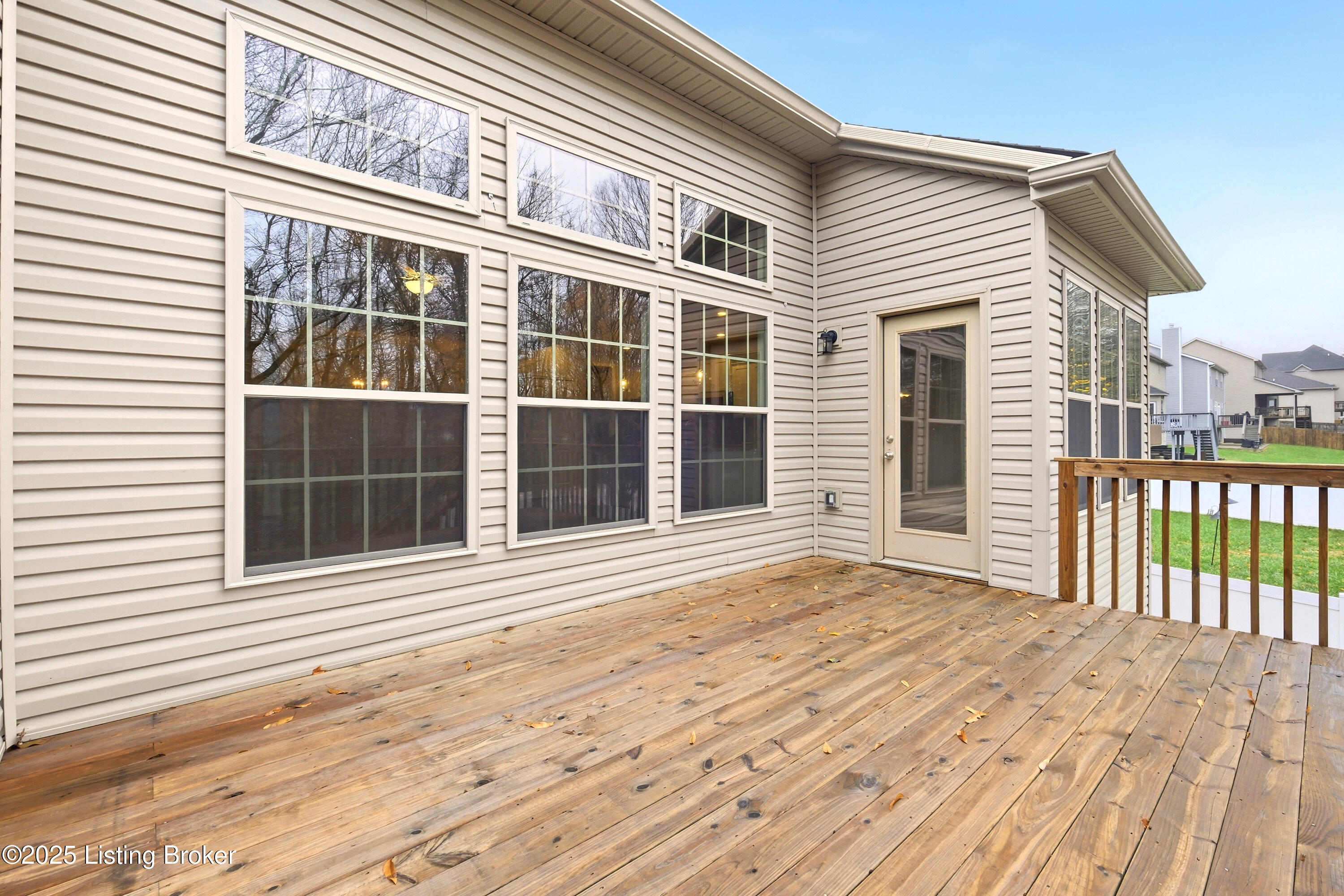 6922 Franklin Farmer Way