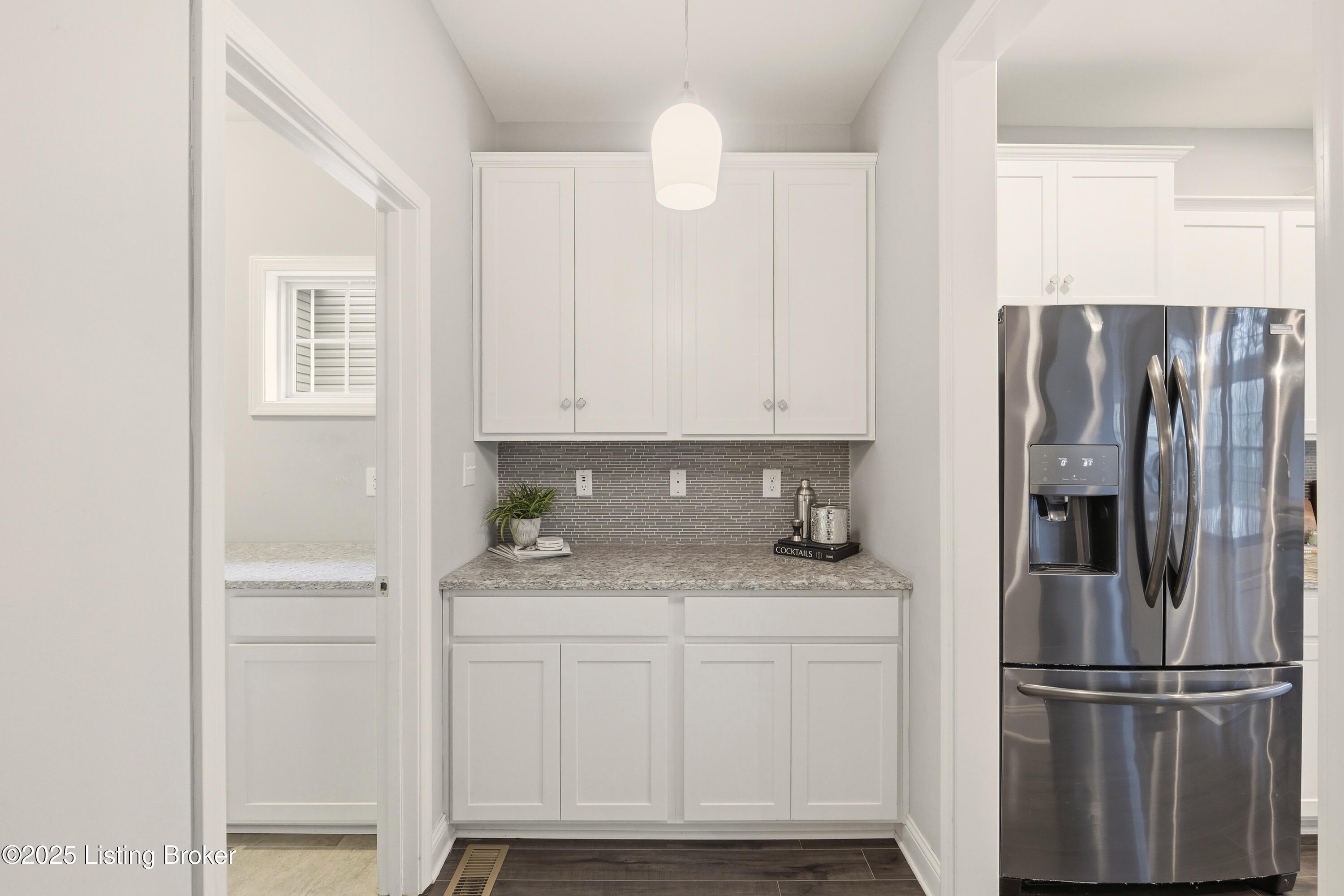 6922 Franklin Farmer Way