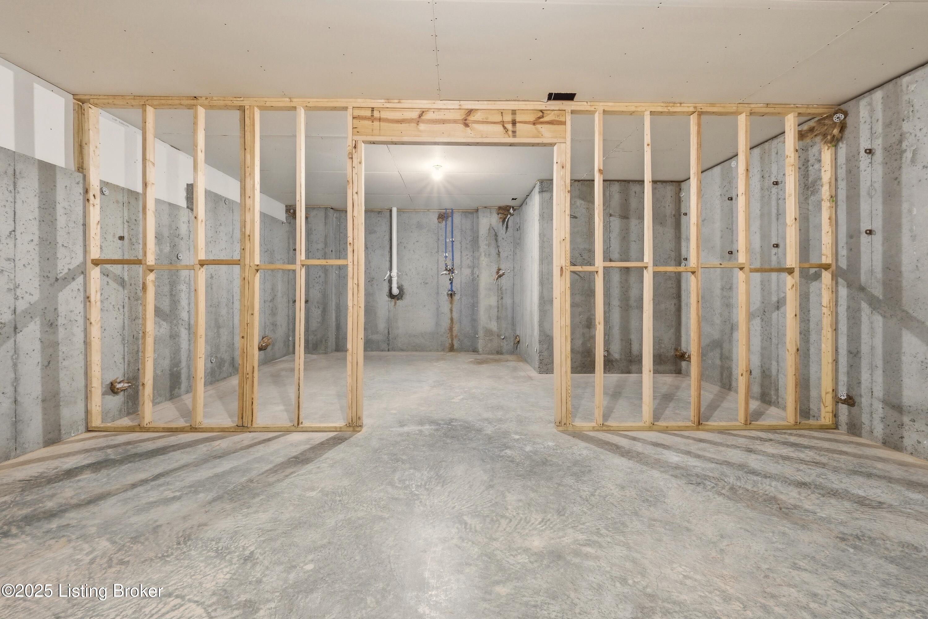 6922 Franklin Farmer Way