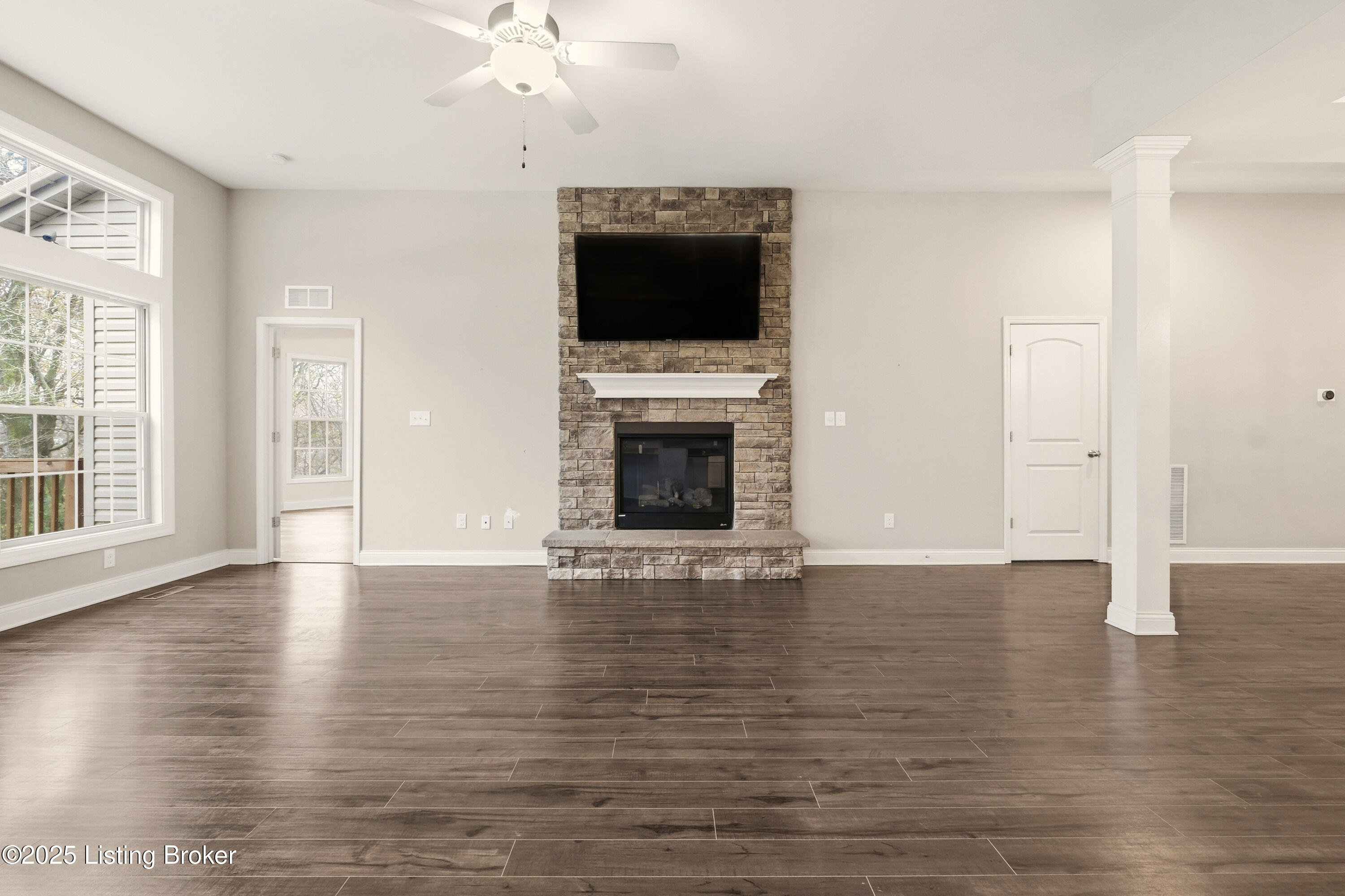 6922 Franklin Farmer Way