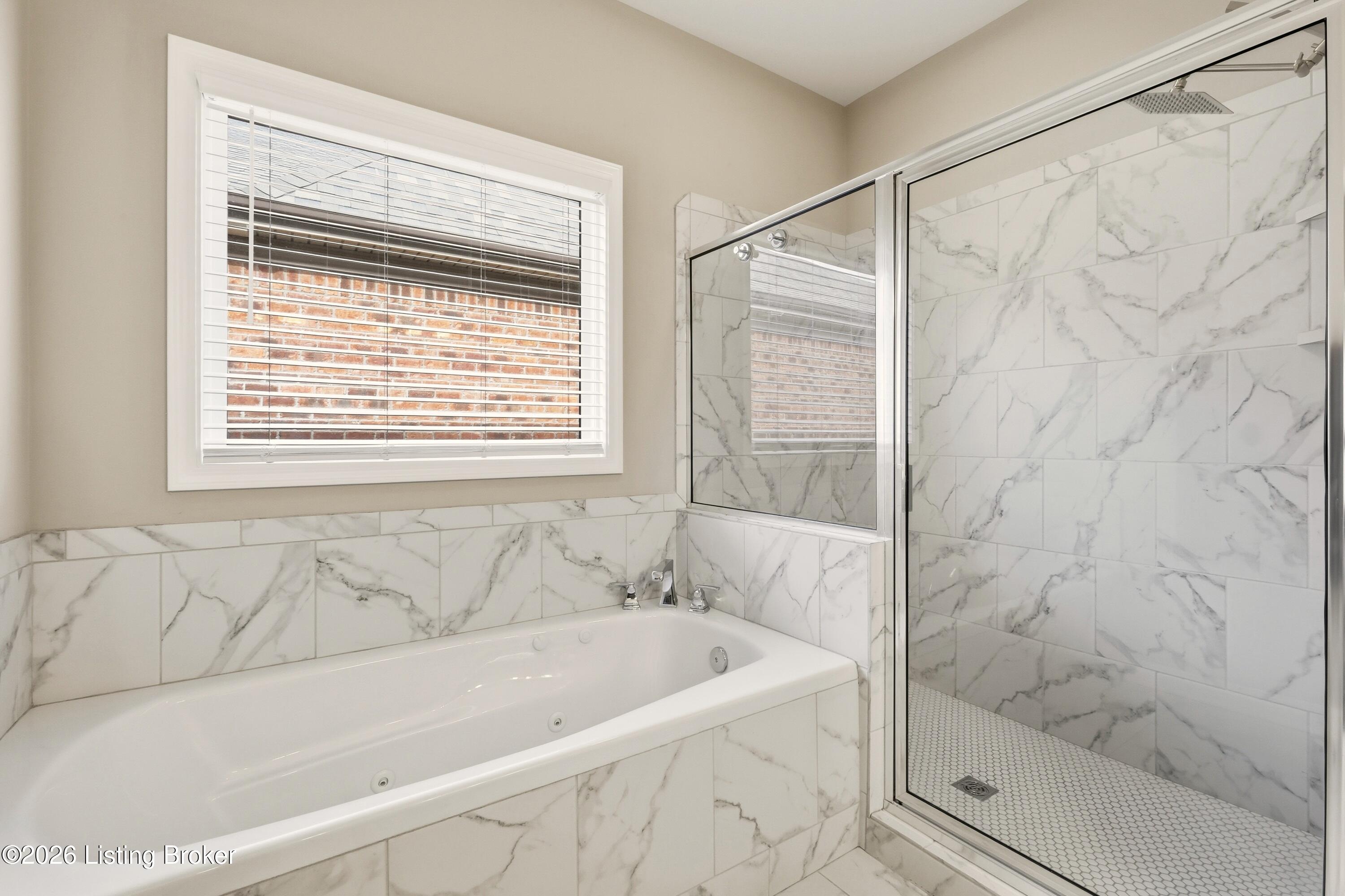 1302 Conservatory Ln