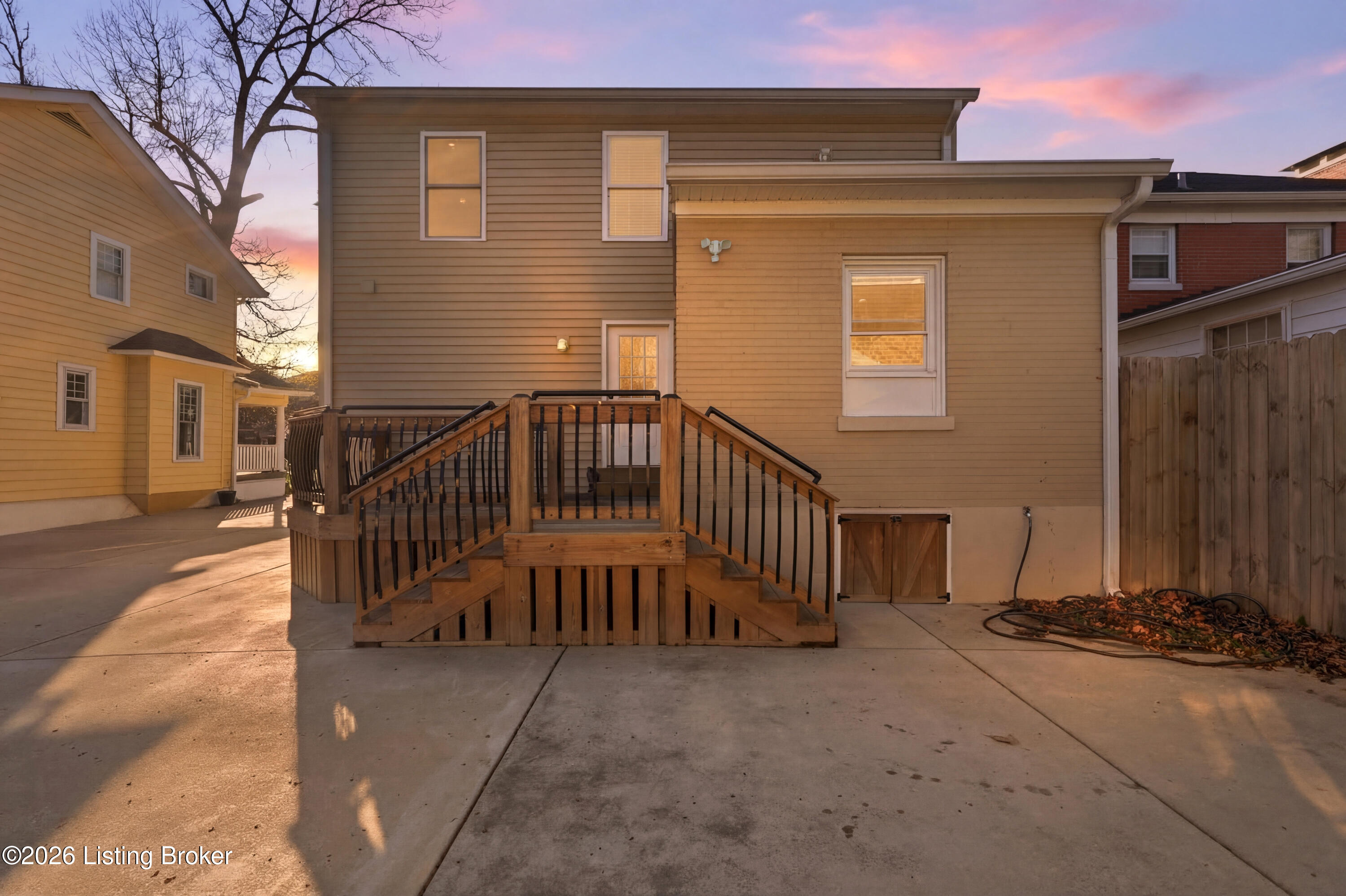 7809 New La Grange Rd