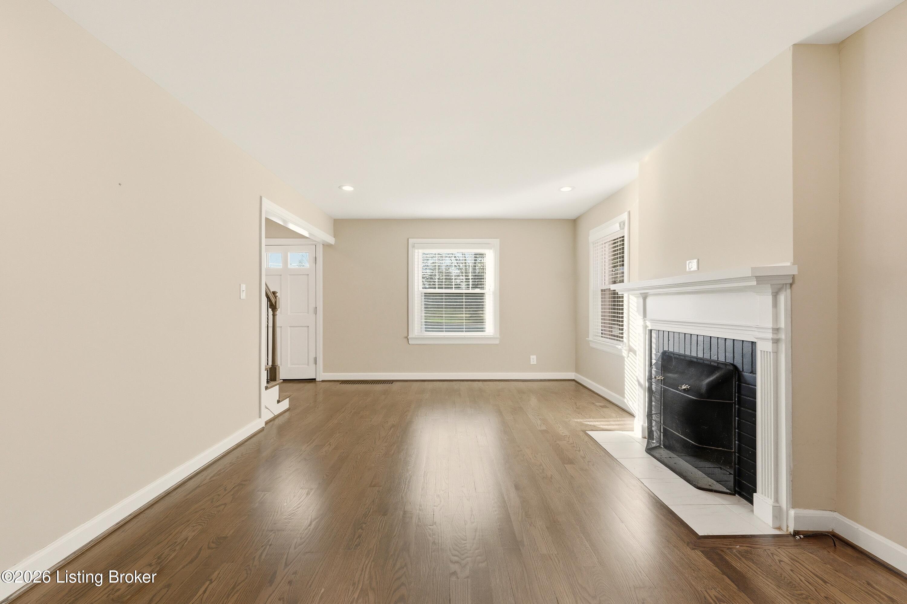 7809 New La Grange Rd