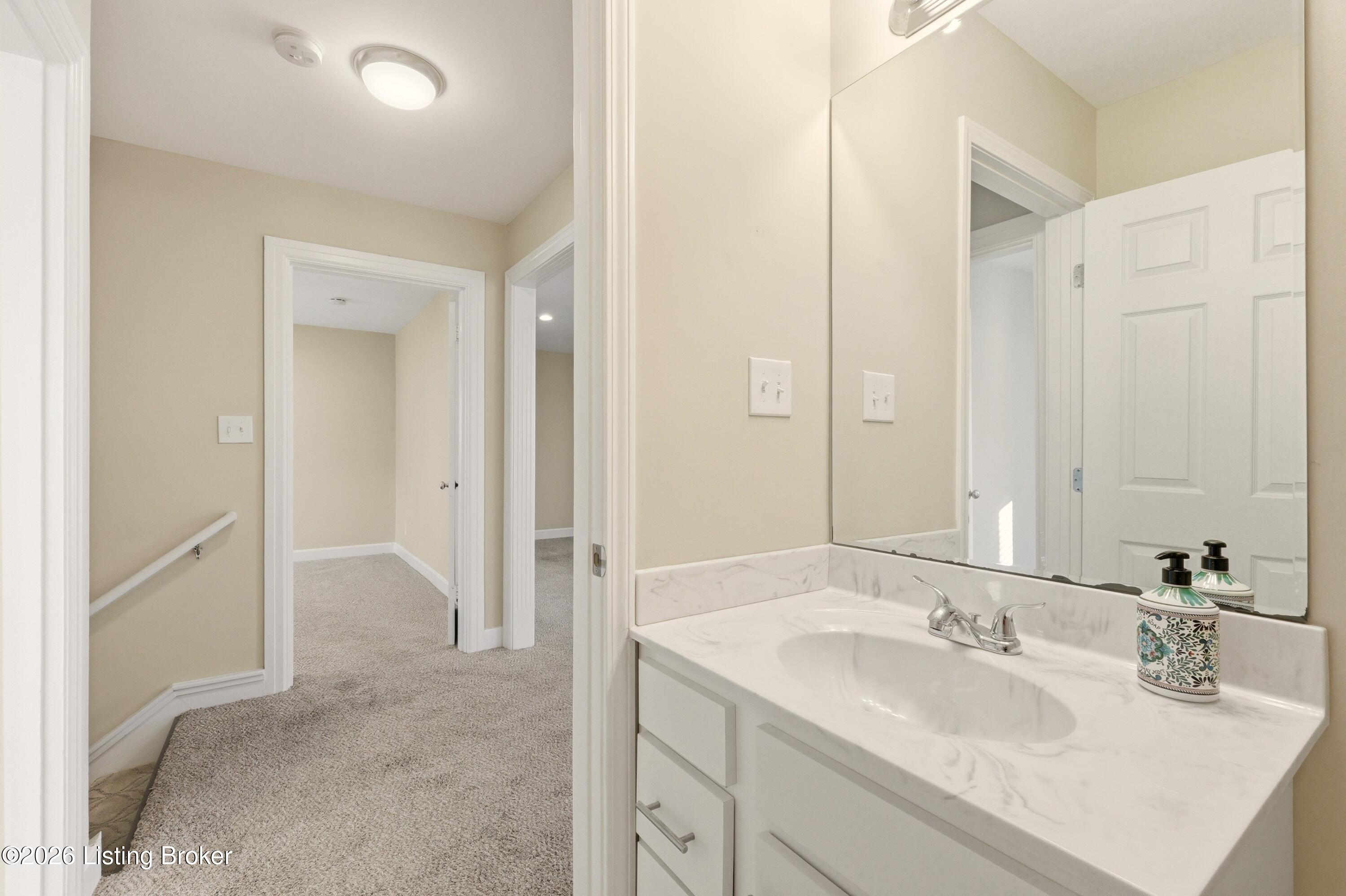 7809 New La Grange Rd