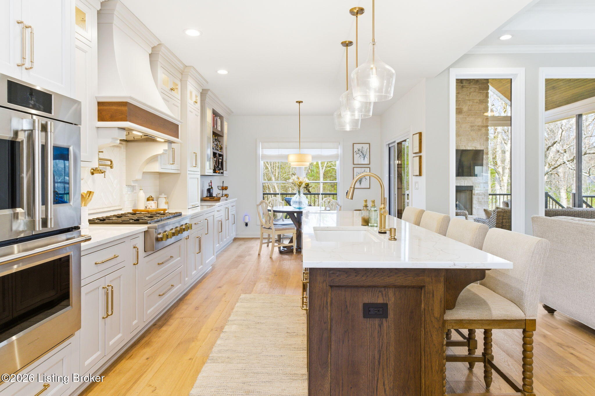 17611 Fox Spring Way