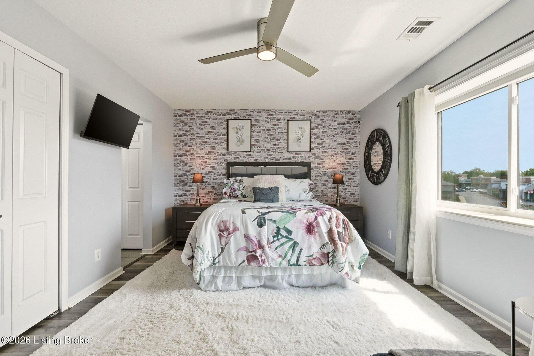 3030 Breckenridge Ln 324