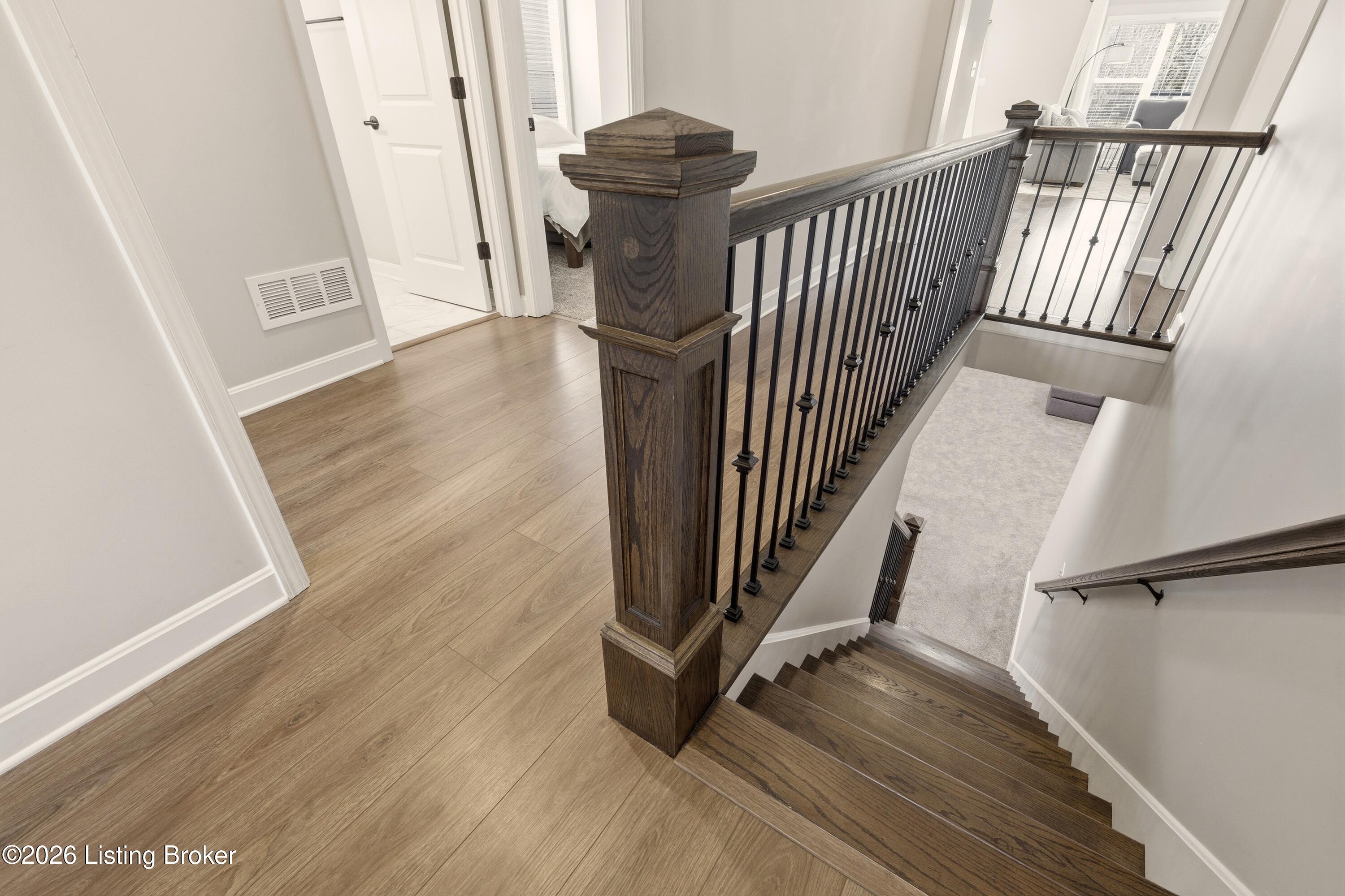 1302 Conservatory Ln