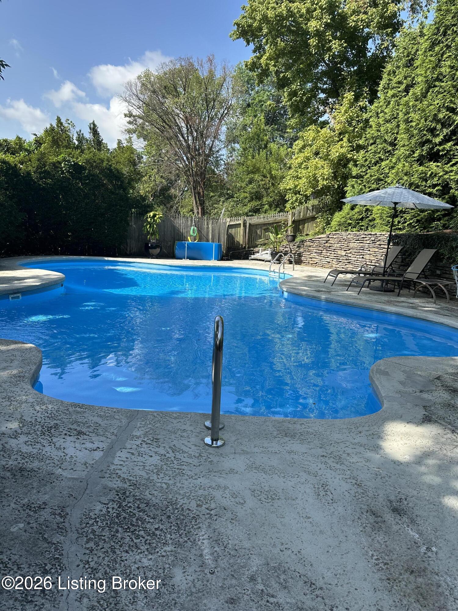 5511 Apache Rd