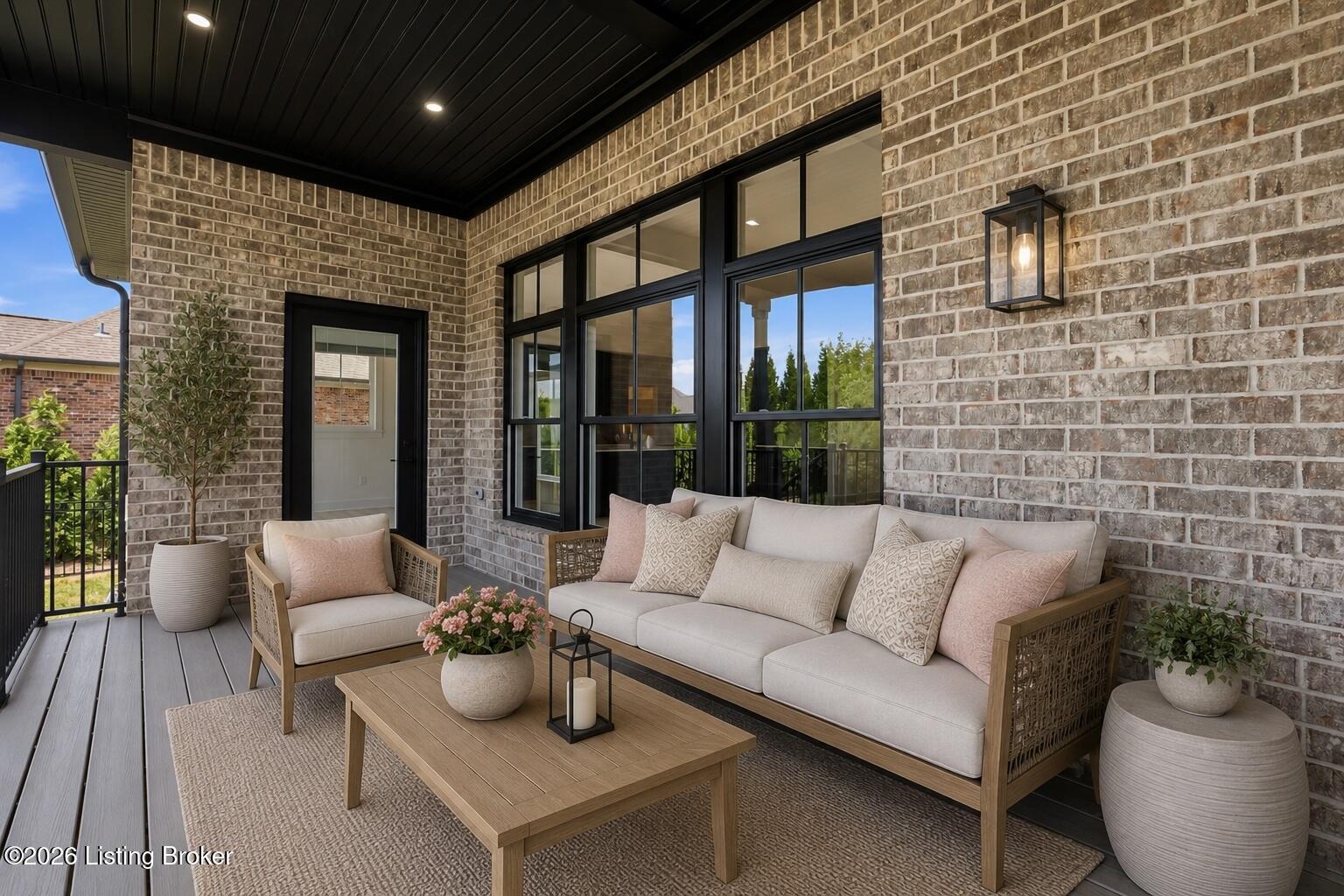 3212 Grand Lakes Dr