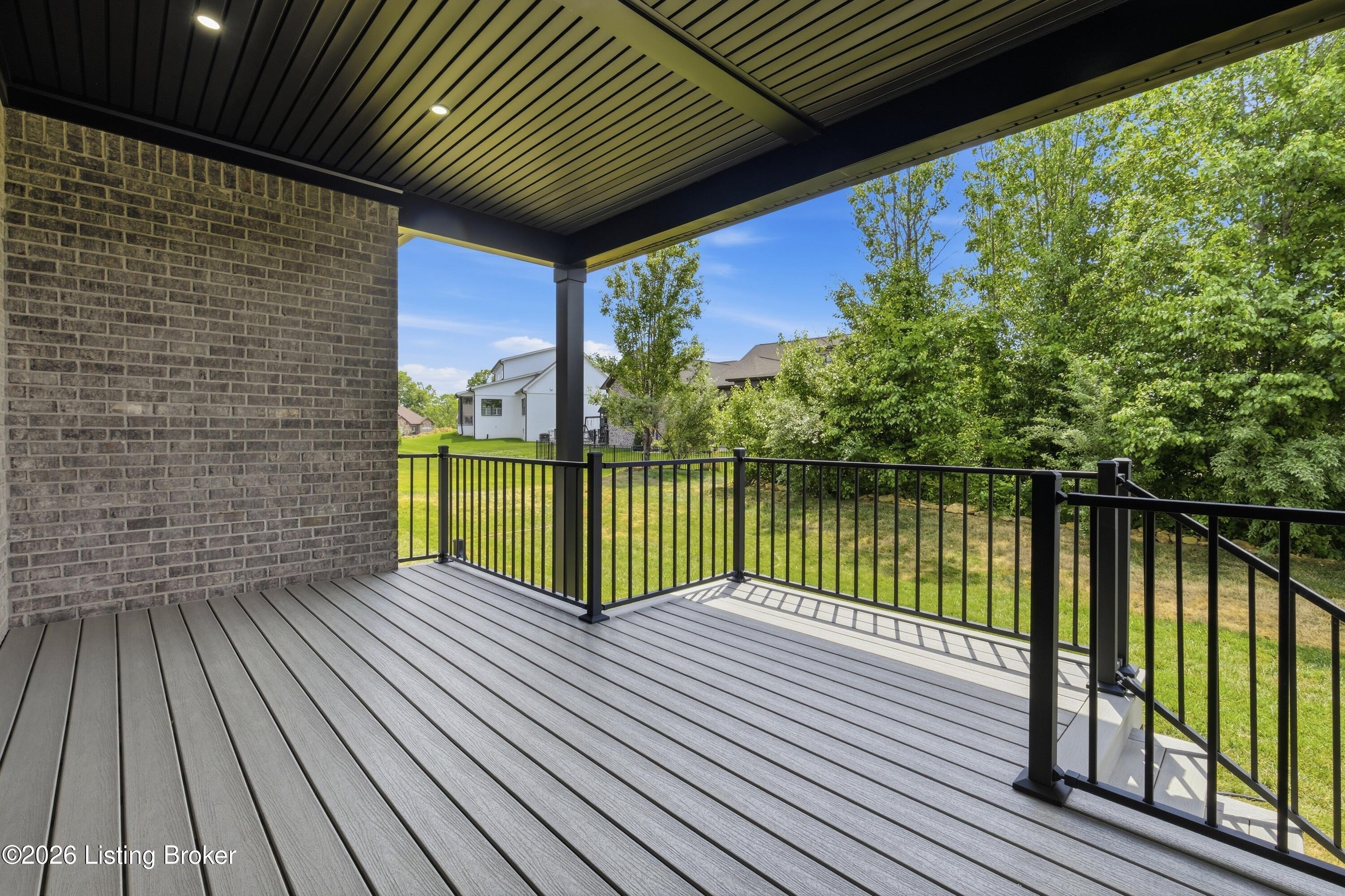 3212 Grand Lakes Dr