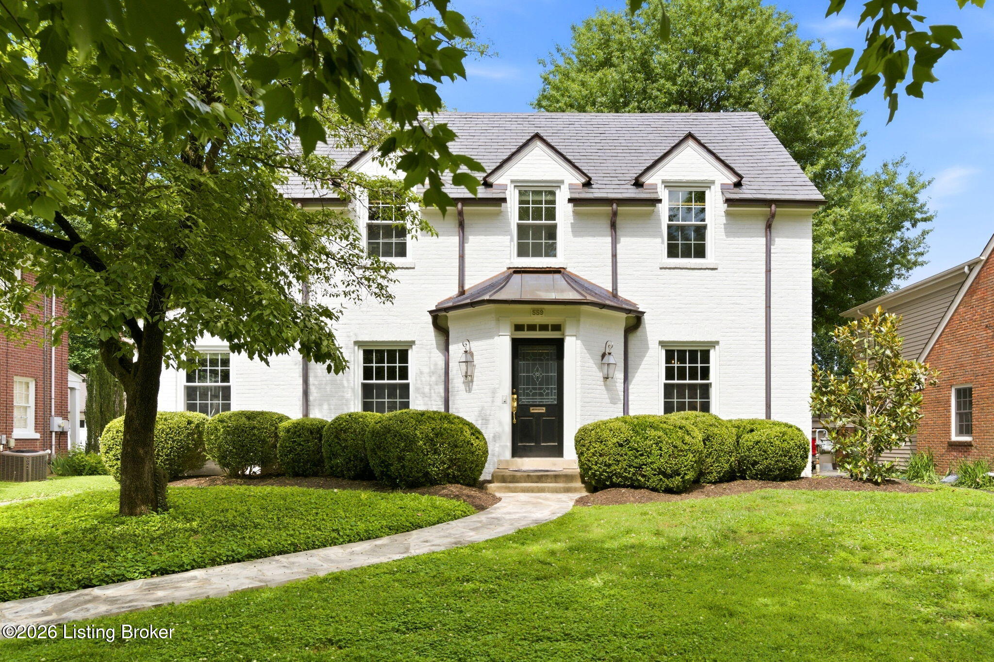 559 Sunnyside Dr